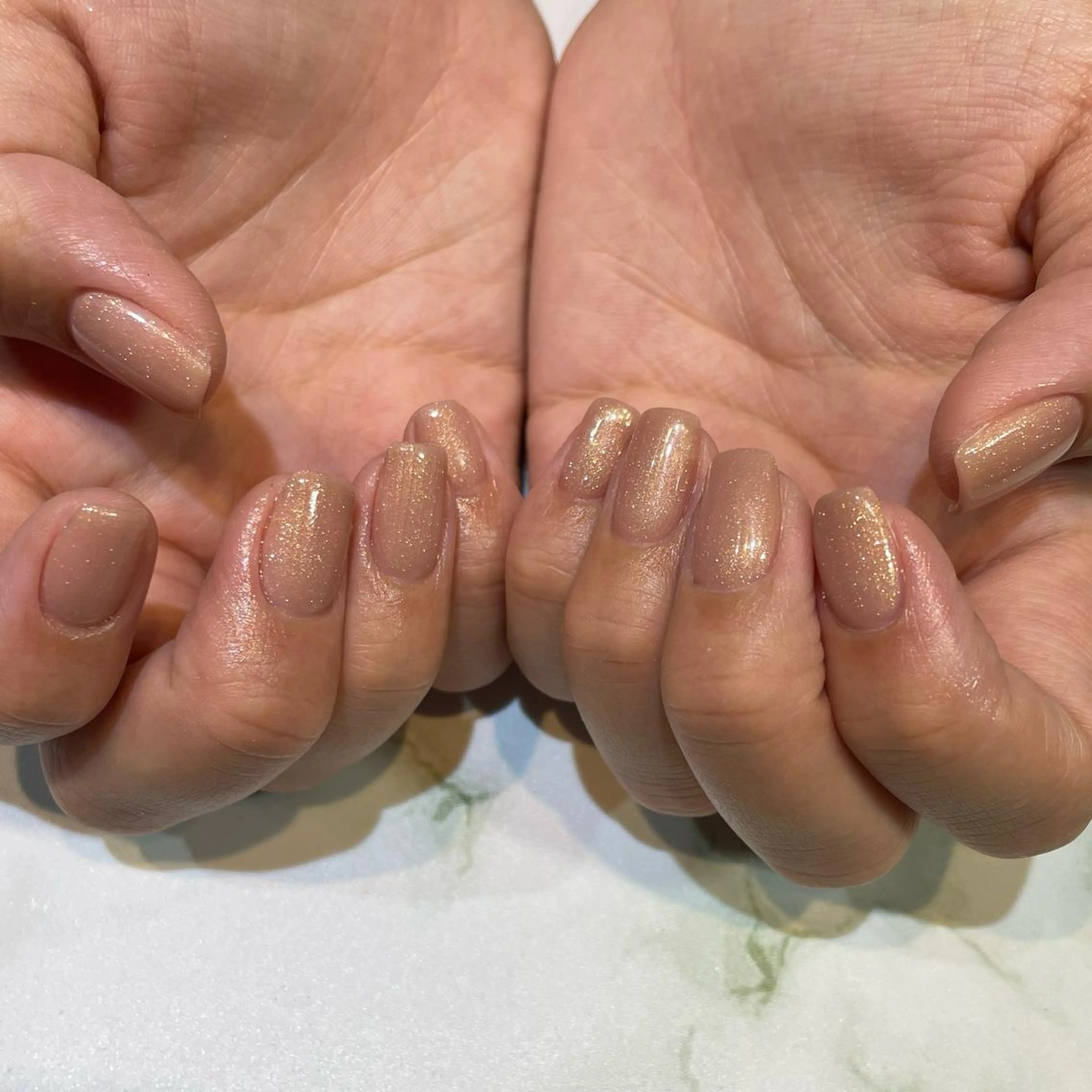 ネイル ワンカラーネイル ハンドネイル 糀屋 彩奈のネイルデザイン