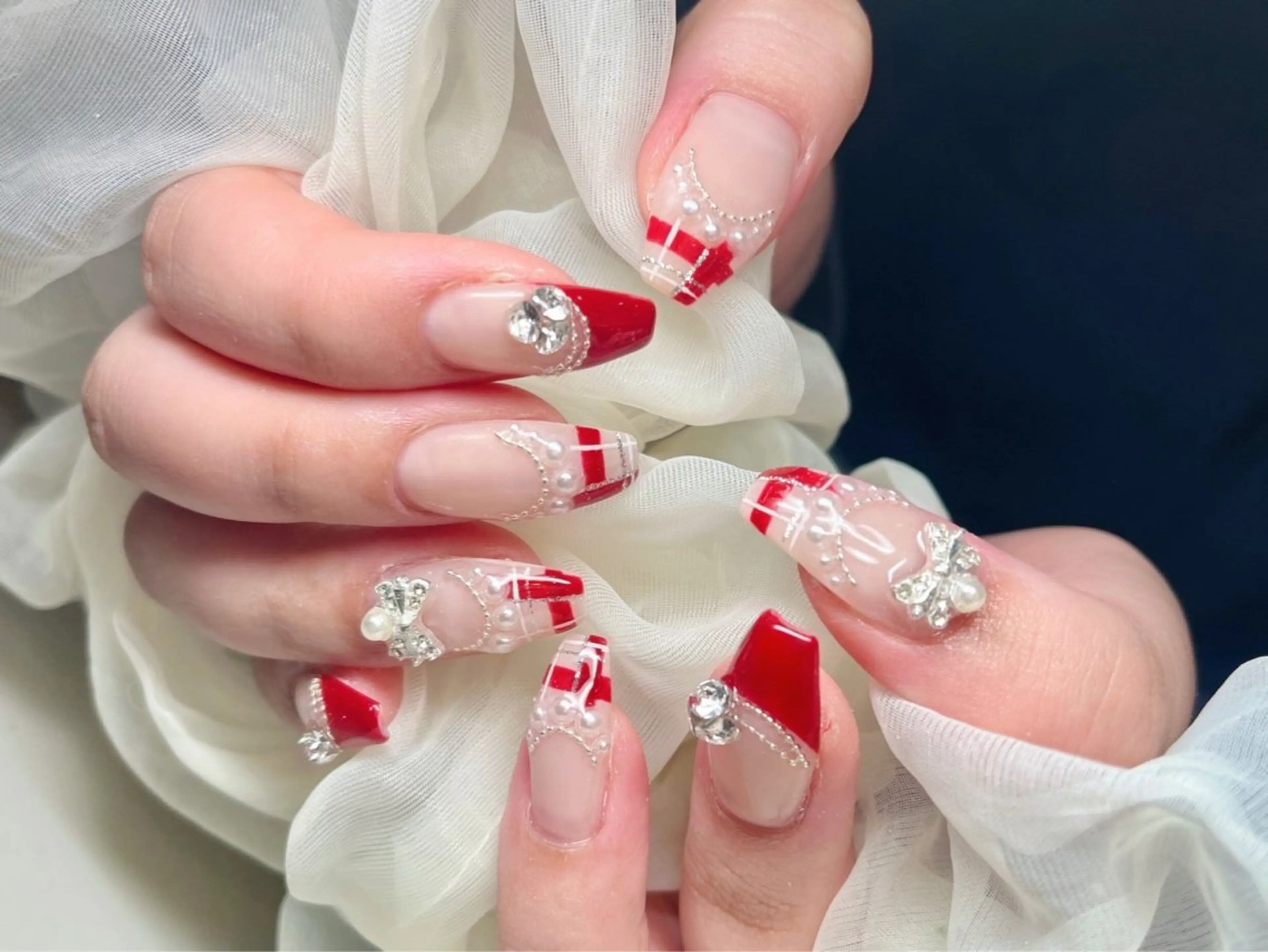 ネイル 成人式 長さ出し フレンチネイル ジェルネイル グラデーション ハンドネイル Nail&eye Belire 新宿のネイルデザイン