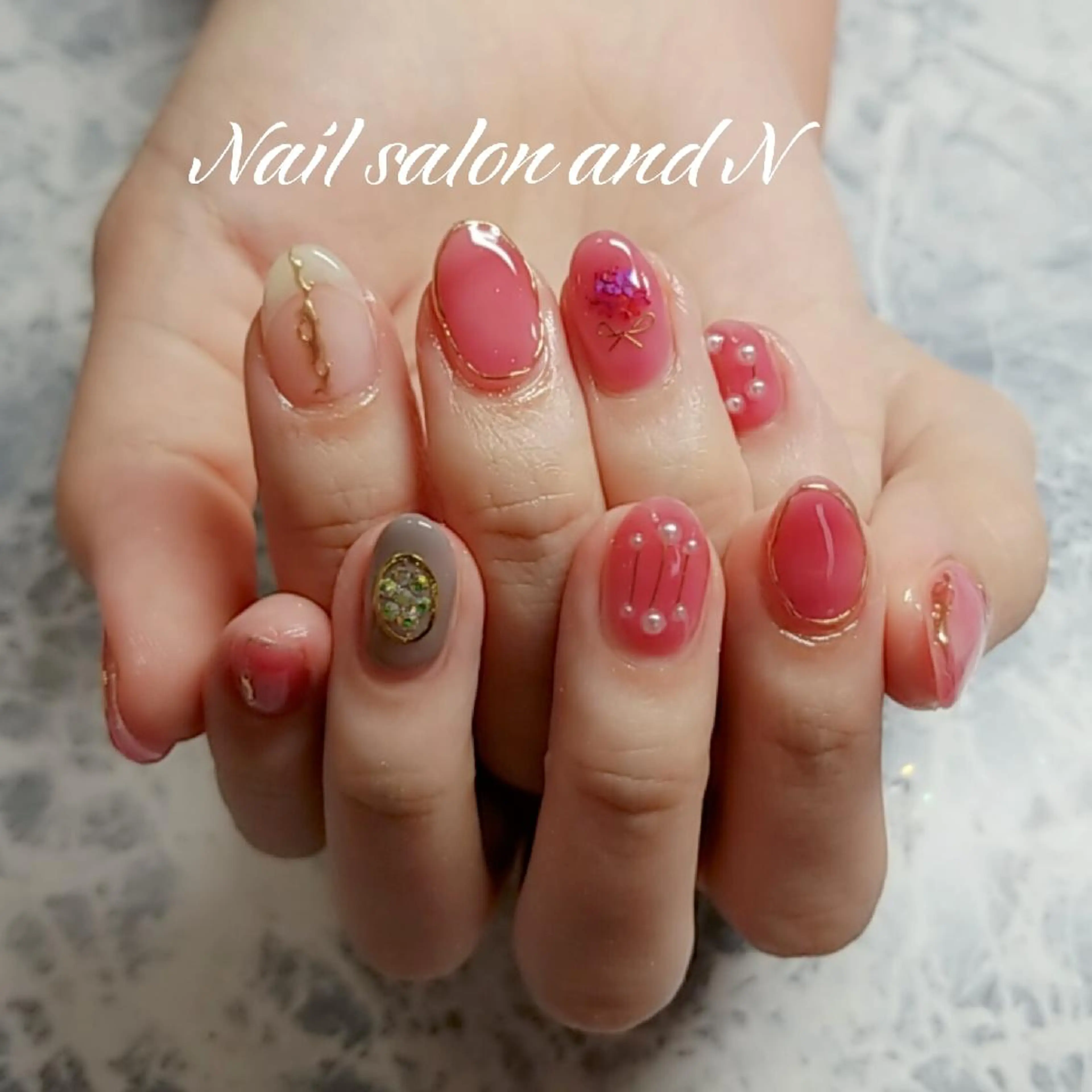 ネイル and Nのネイルデザイン