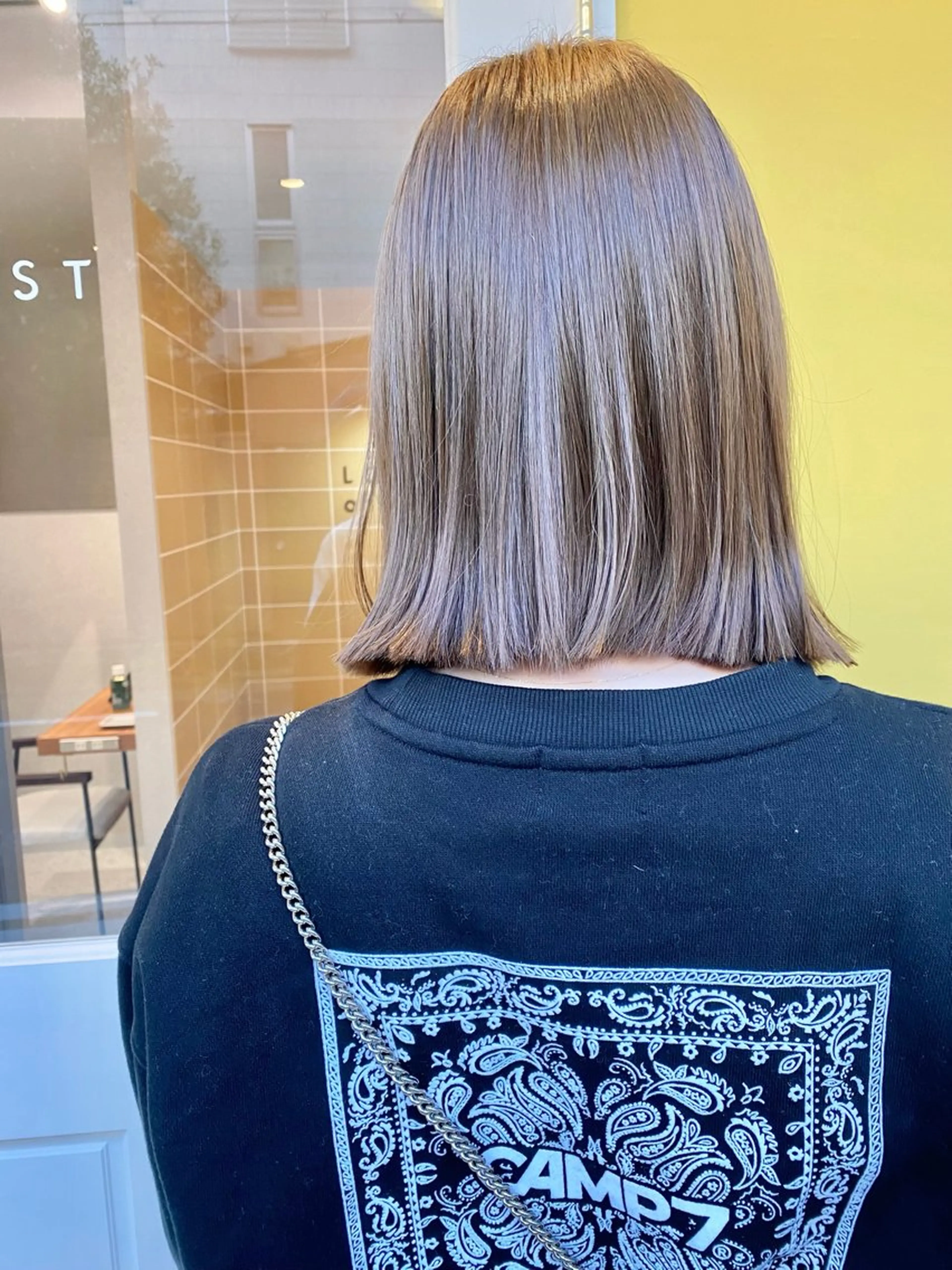 ミディアム ヘアカラー トリートメント LOVESTOIKE 堂本のヘアスタイル