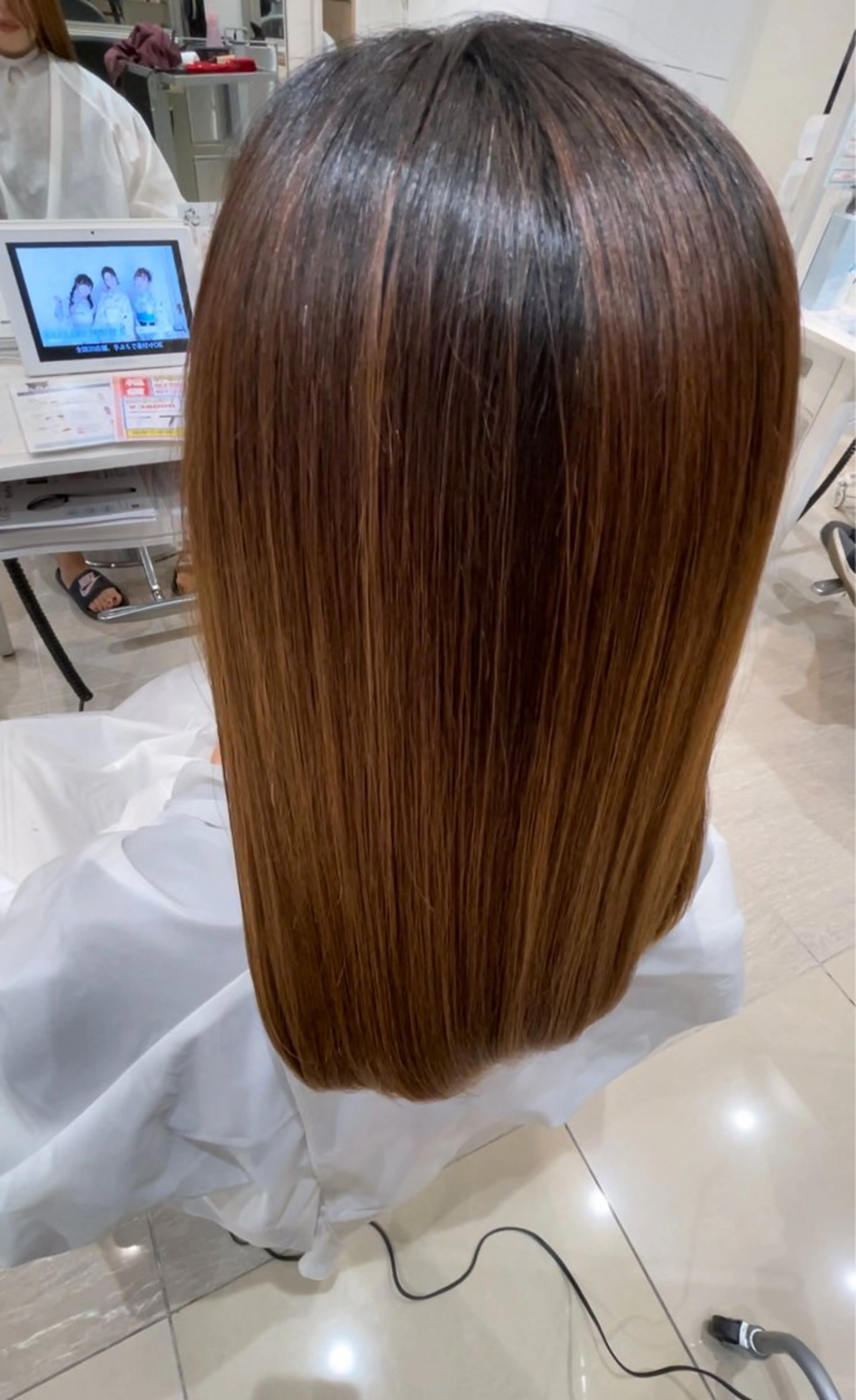 ロング レイヤー×ハイライト 🌷RINA🌷のヘアスタイル