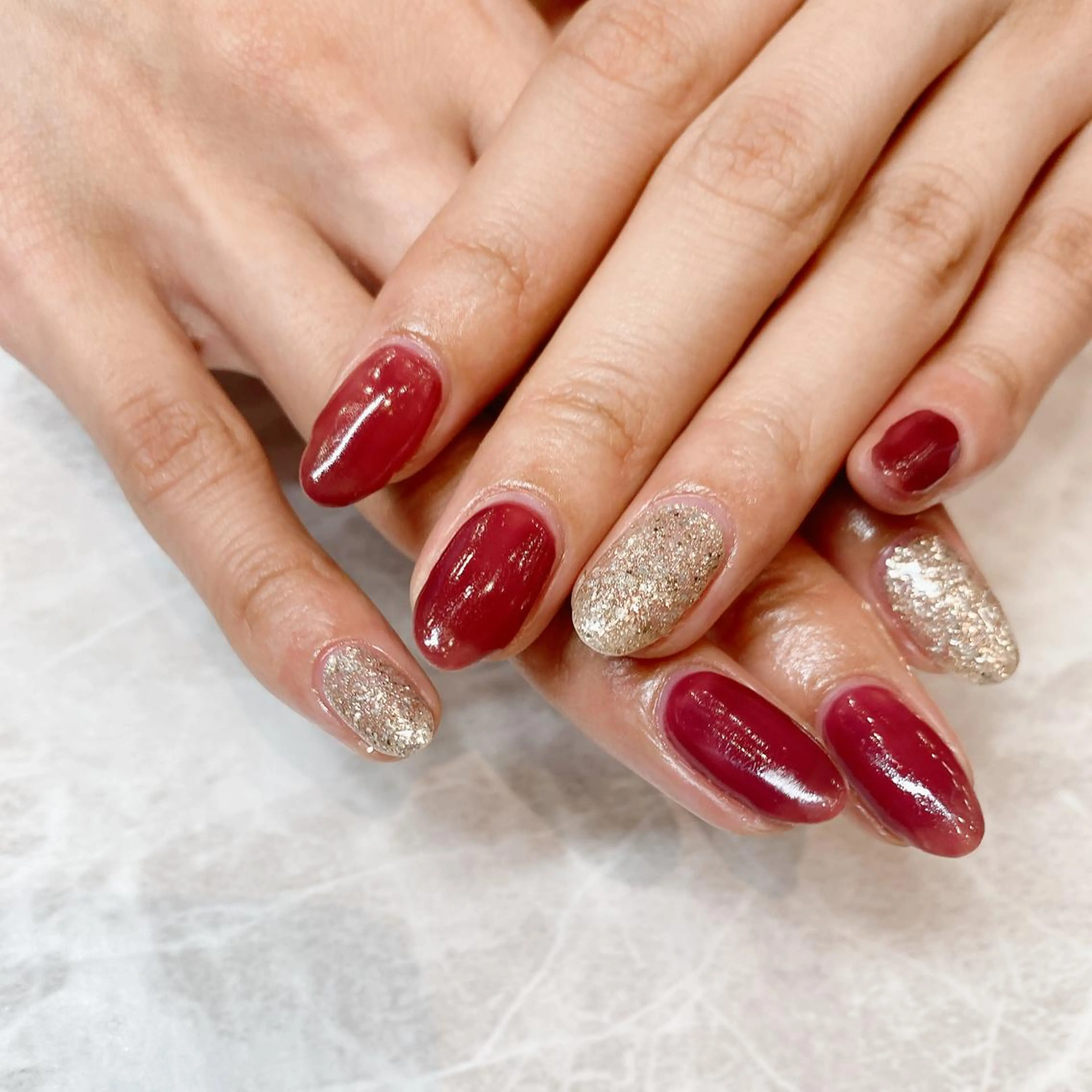 ネイル ブラウン ラメ(グリッター) ハンドネイル 関谷 真登佳のネイルデザイン