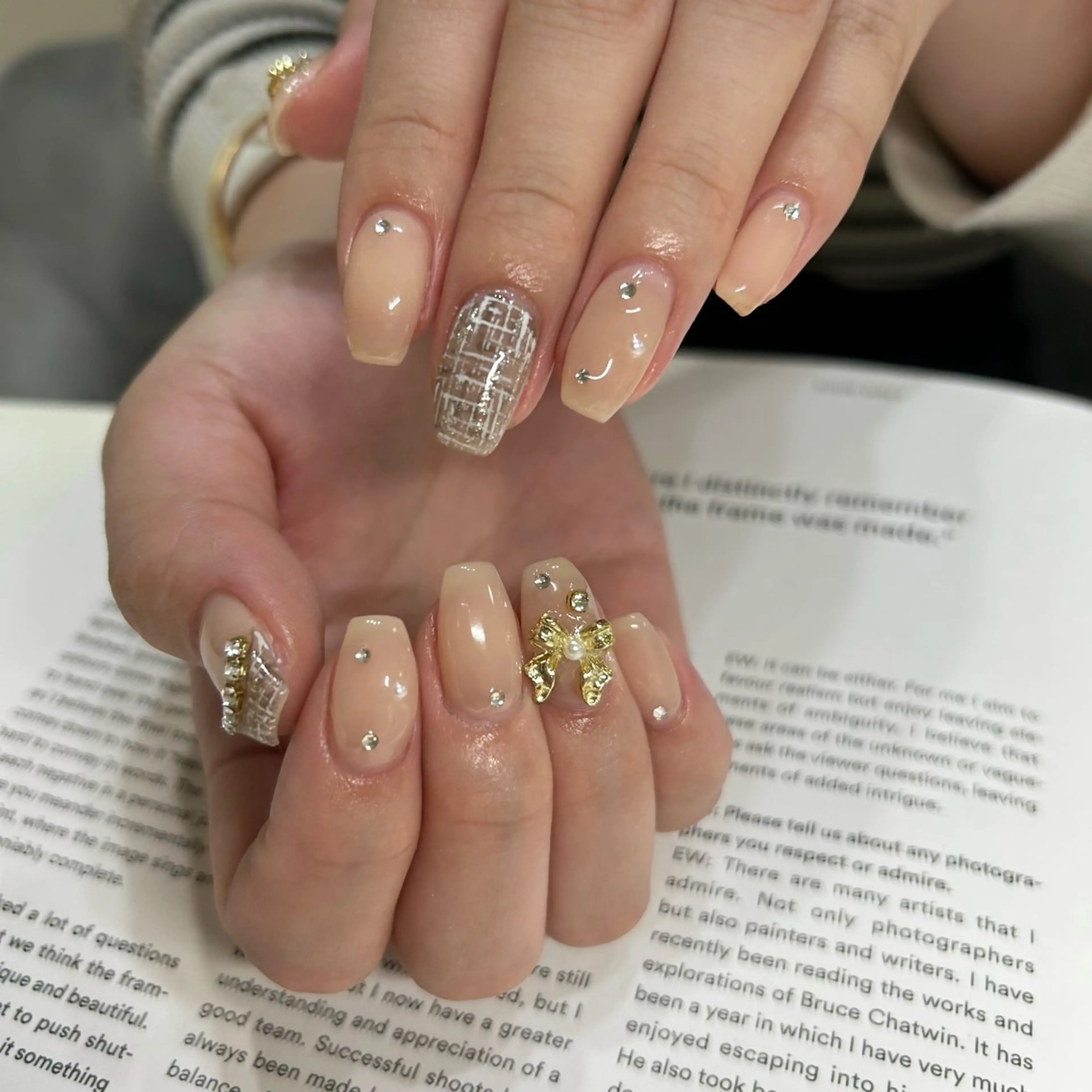 ネイル ブルー フットネイル ジェルネイル キラキラネイル 韓国ネイル ハンドネイル RooM -produce by maynail-所属・RooM -mizuki-のネイルデザイン