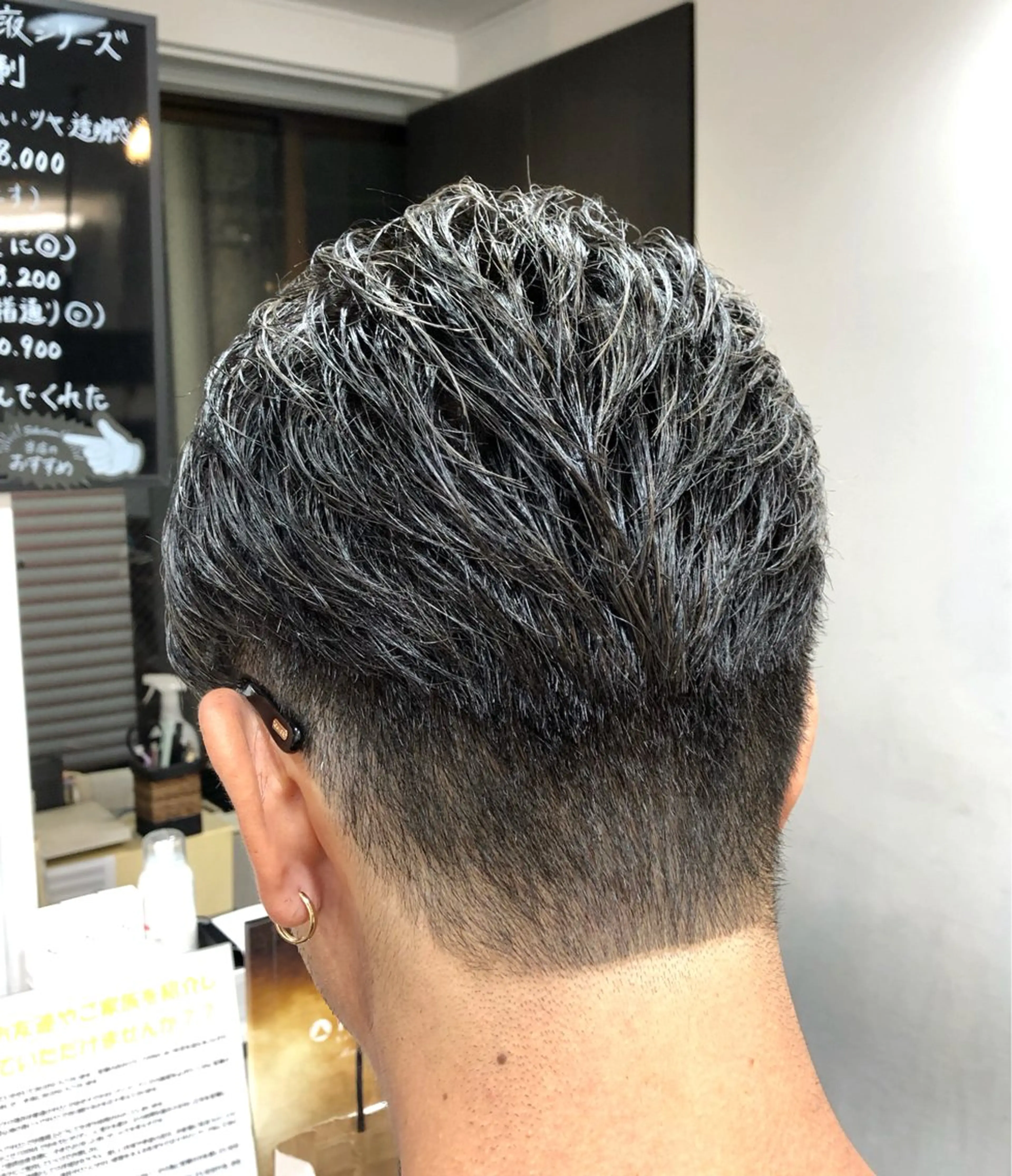 メンズ カット ヘアカラー トリートメント ヘッドスパ FORMA所属・美髪育成 FORMA代表　関のヘアスタイル