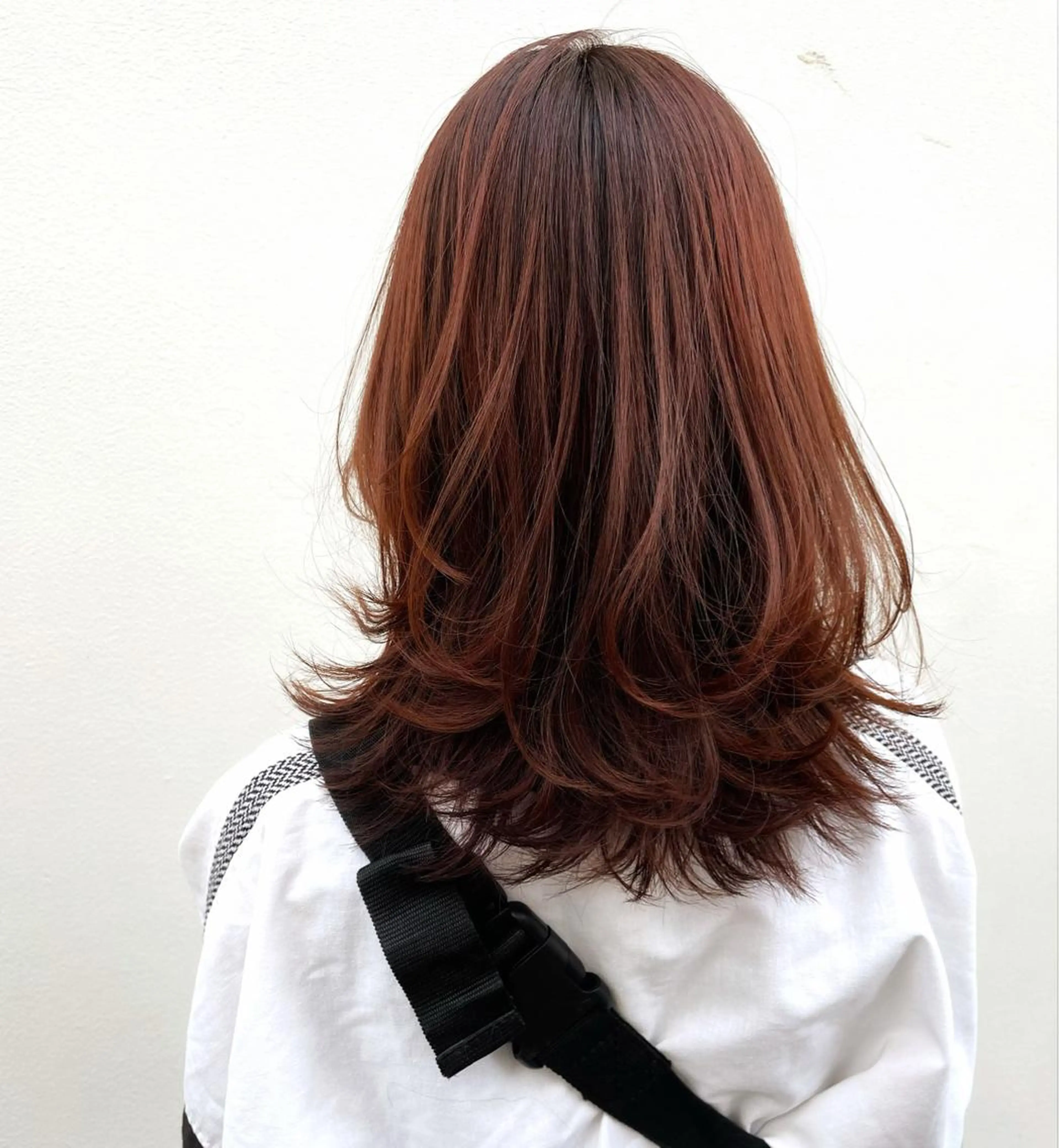 セミロング カラー ヘアアレンジ ピンクカラー レイヤーカット カット ヘアカラー トリートメント 〽️magico/ ウルフDaiki〽️のヘアスタイル