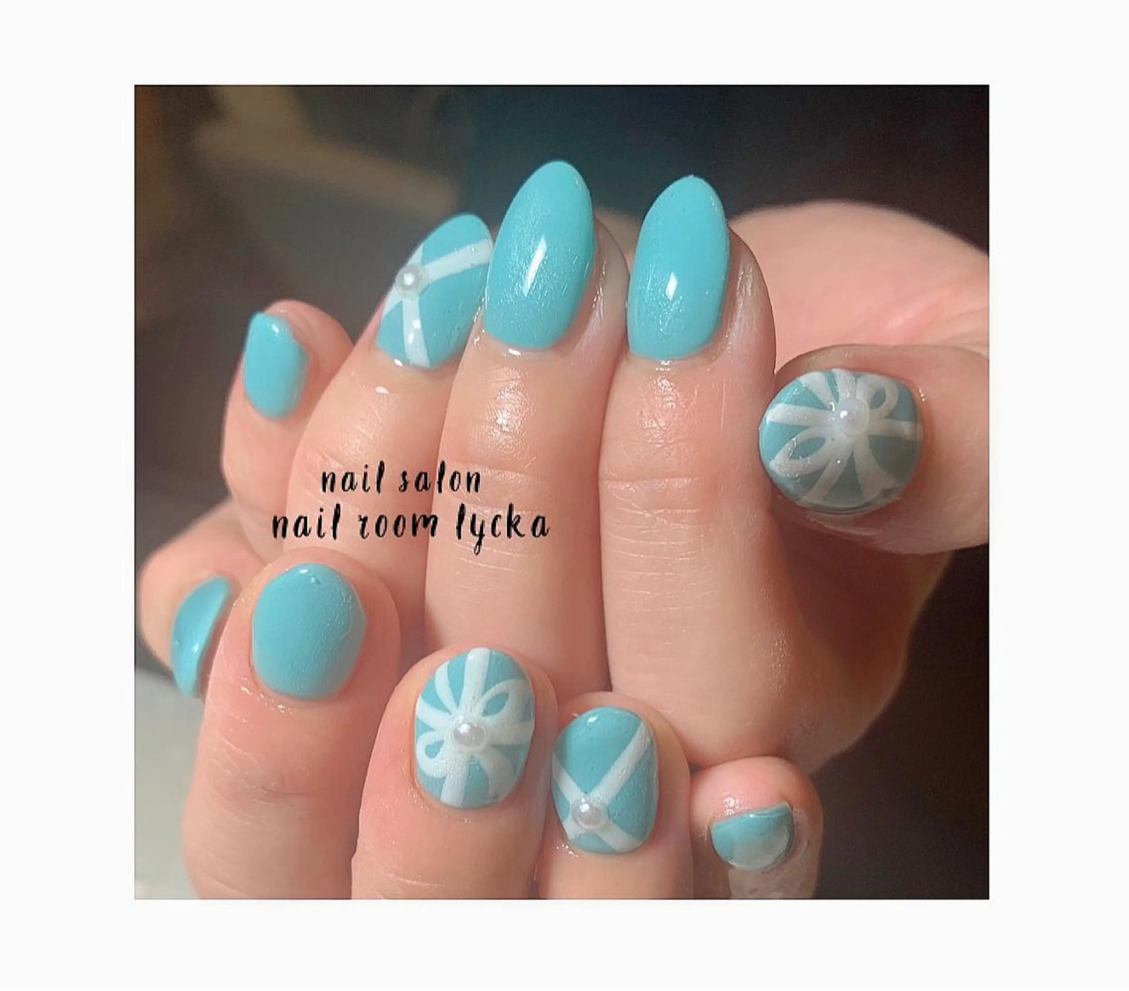 ネイル フラワーネイル ジェルネイル ミラーネイル ニュアンスネイル パラジェル ﾈｲﾙﾙｰﾑﾘｯｶ 𝐦𝐚𝐲𝐮のネイルデザイン