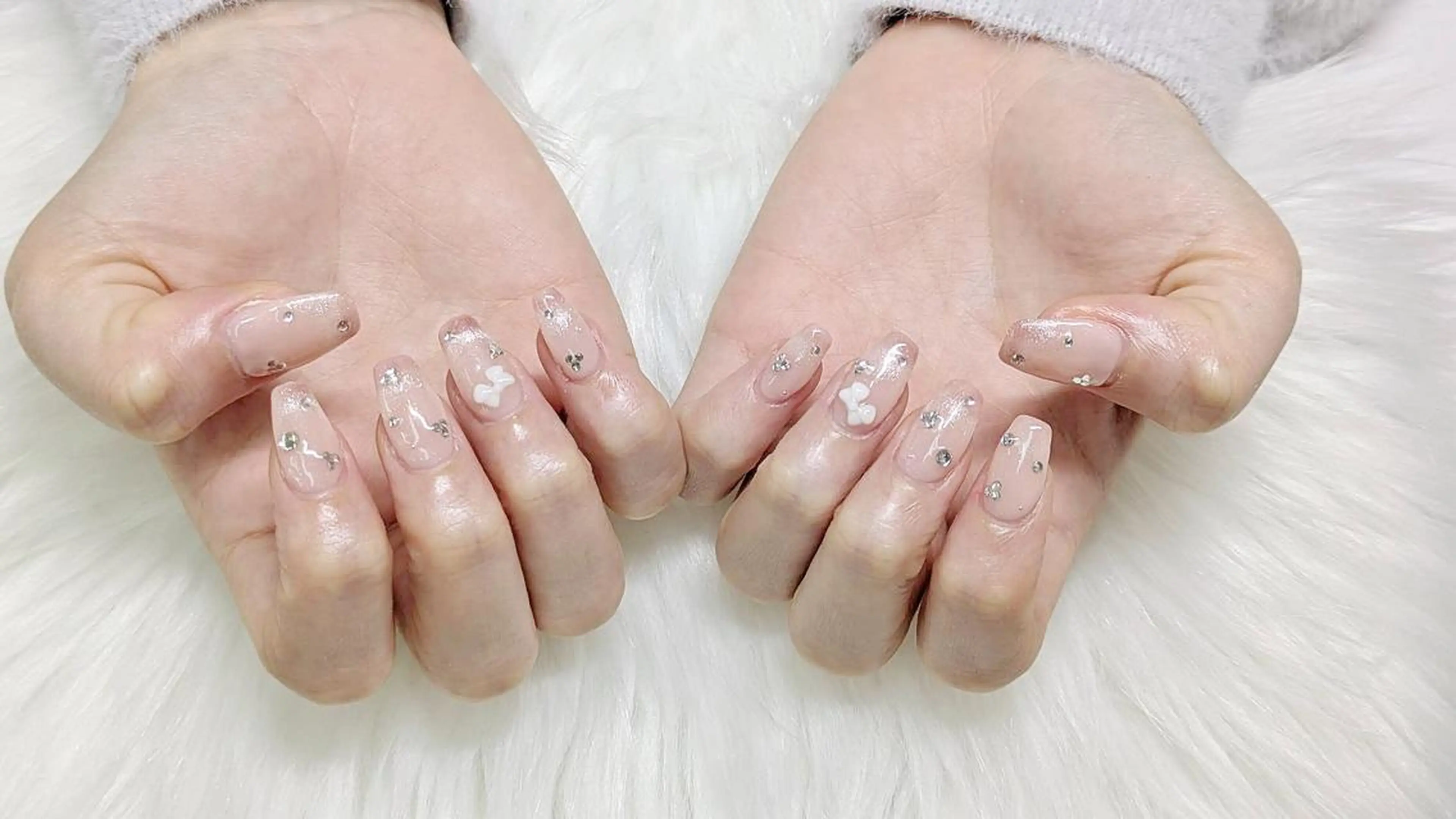 ネイル 長さ出し ジェルネイル 持ち込み パラジェル 春ネイル ハンドネイル リラネイル ギョウのネイルデザイン