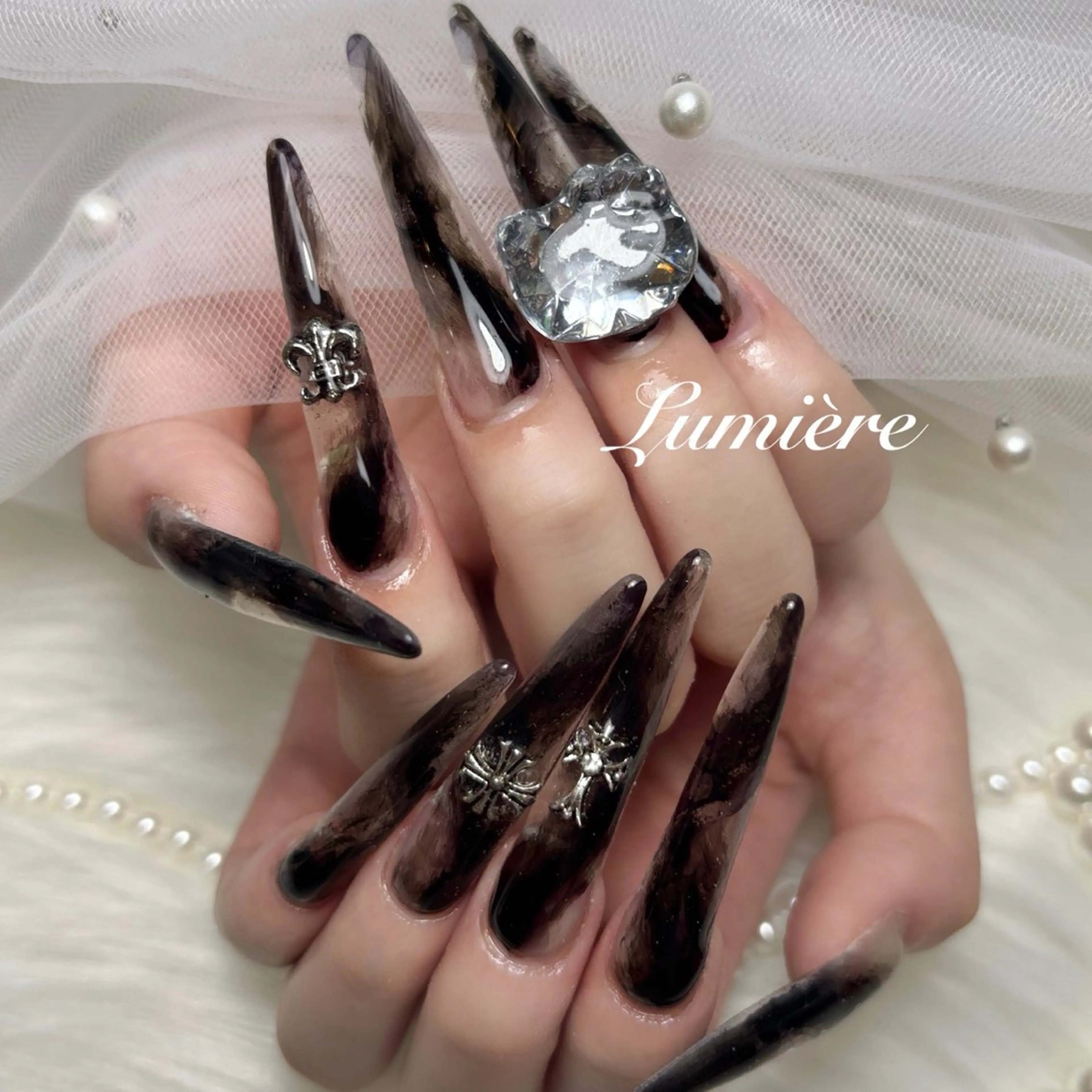 ネイル ロングネイル スーパーロングネイル ハンドネイル Nail salon Lumièreのネイルデザイン