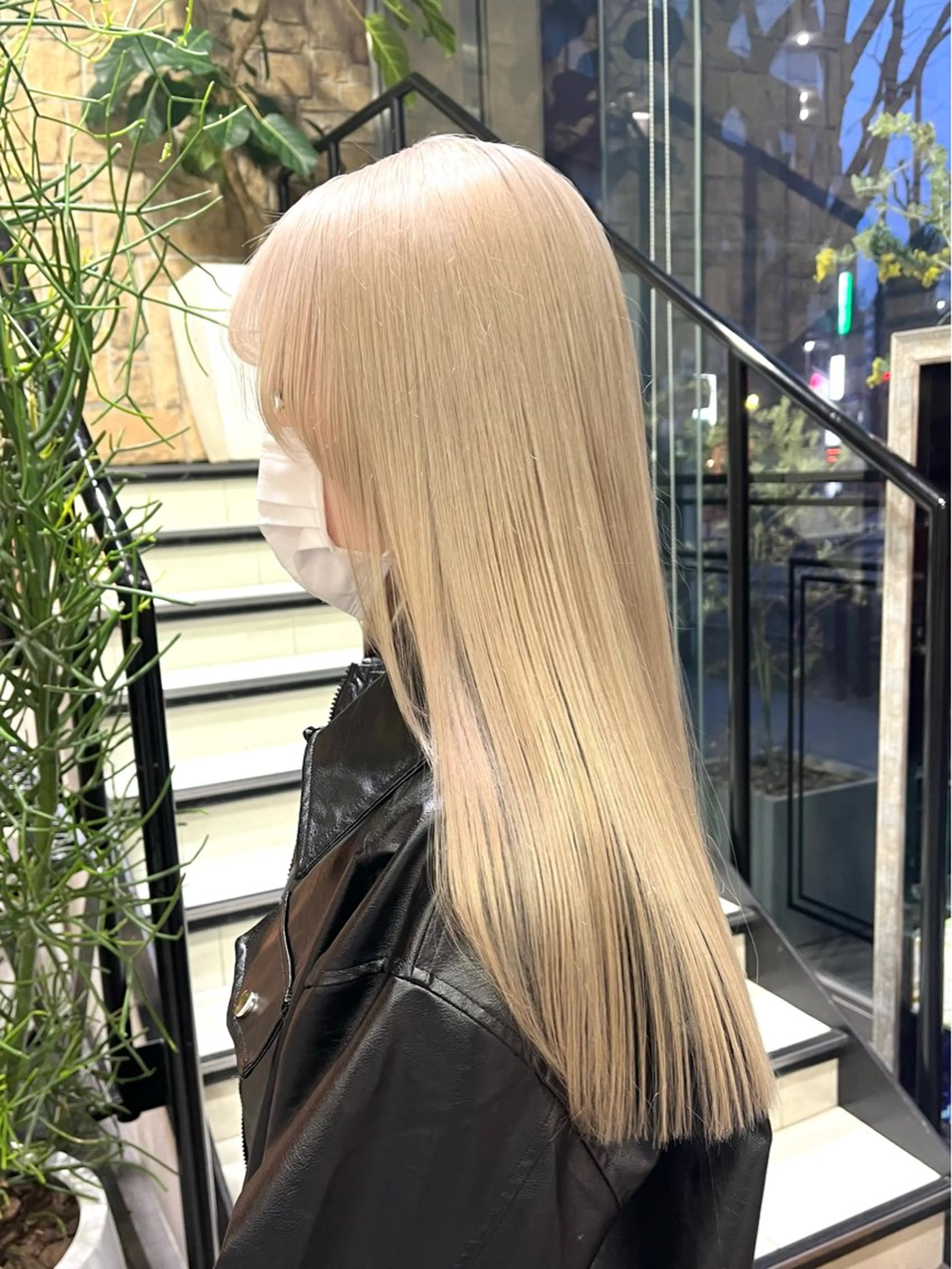 ロング カラー ⭐︎ハイトーン /レイヤー✩momoのヘアスタイル