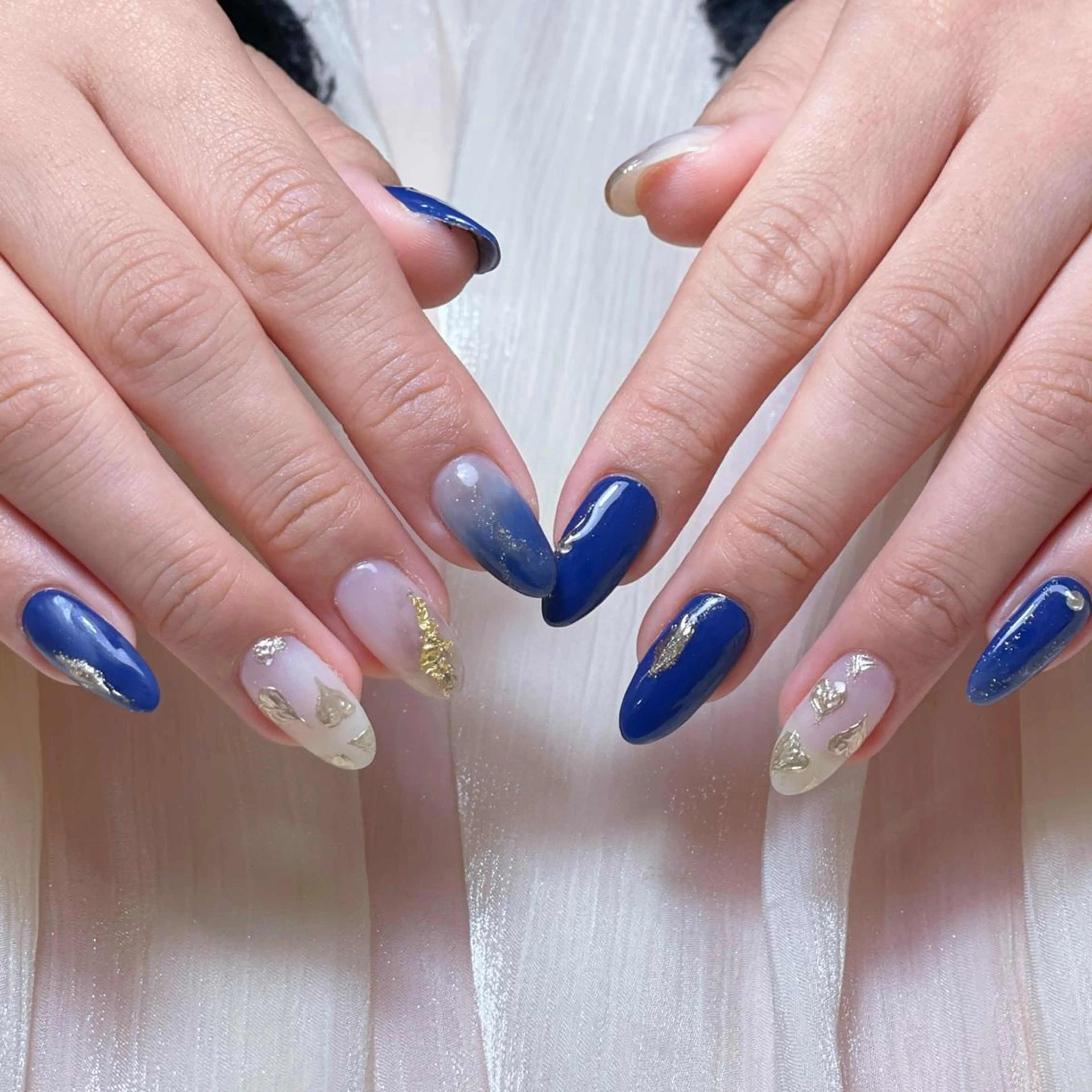 ネイル アートネイル オーロラネイル ガーリー キラキラネイル 韓国ネイル ハンドネイル DIANMOND NAIL🌸のネイルデザイン