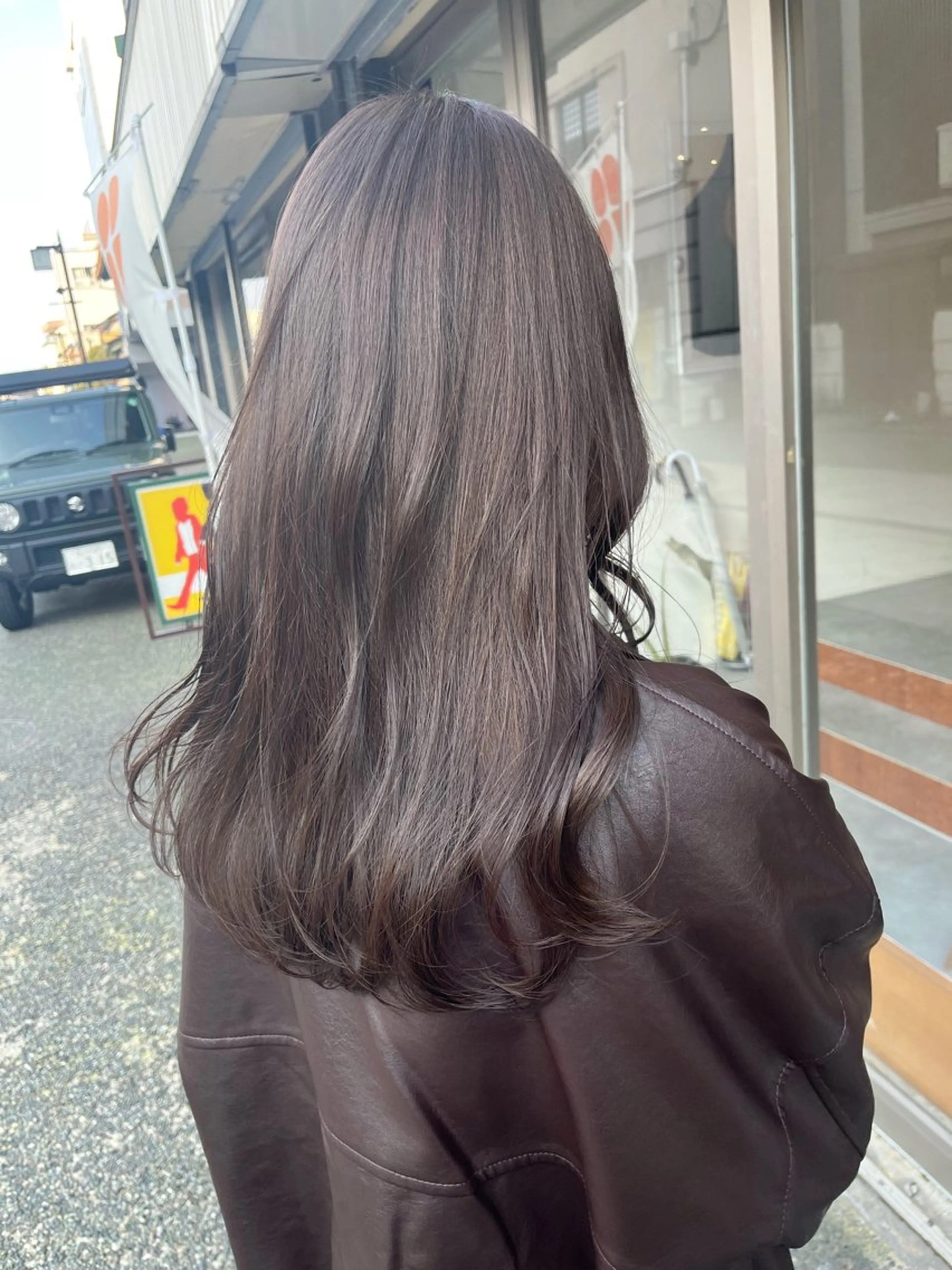 セミロング ヘアカラー トリートメント ボブ/レイヤー/ ショートcovo代表のヘアスタイル