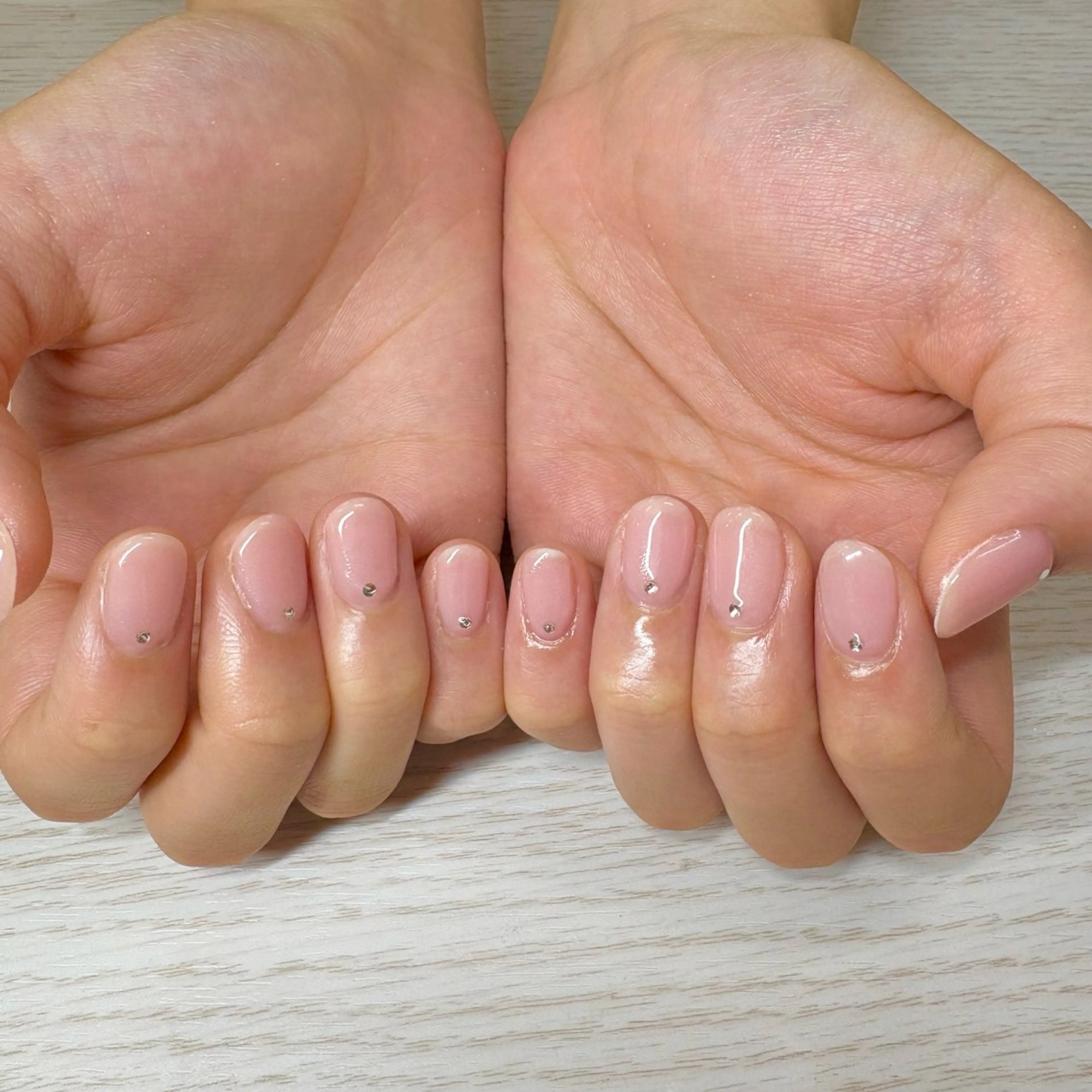 ネイル TRU NAIL大船店所属・TRU かつらのネイルデザイン