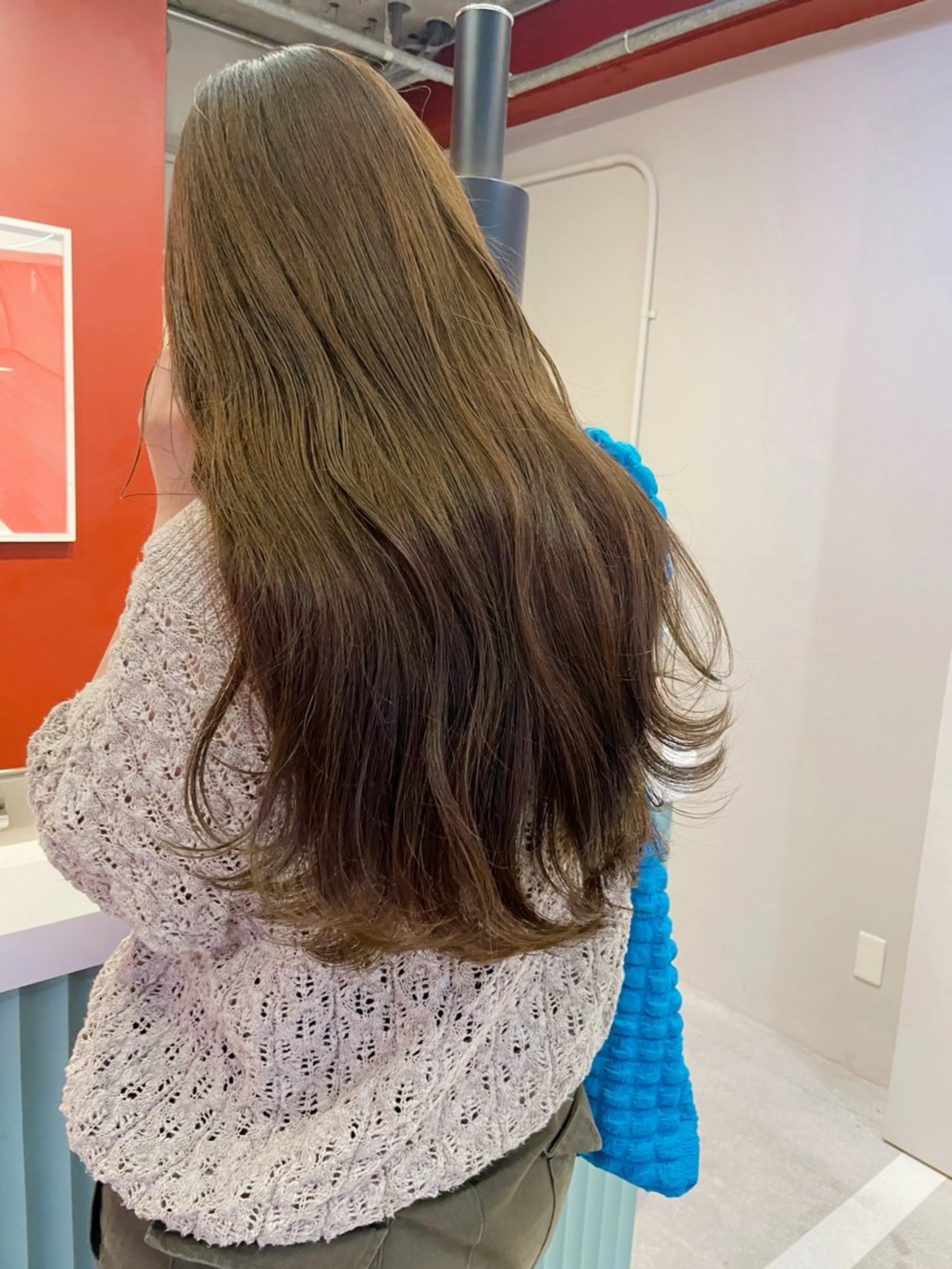 ロング 透明感🎀LOREN エリコ🌈のヘアスタイル