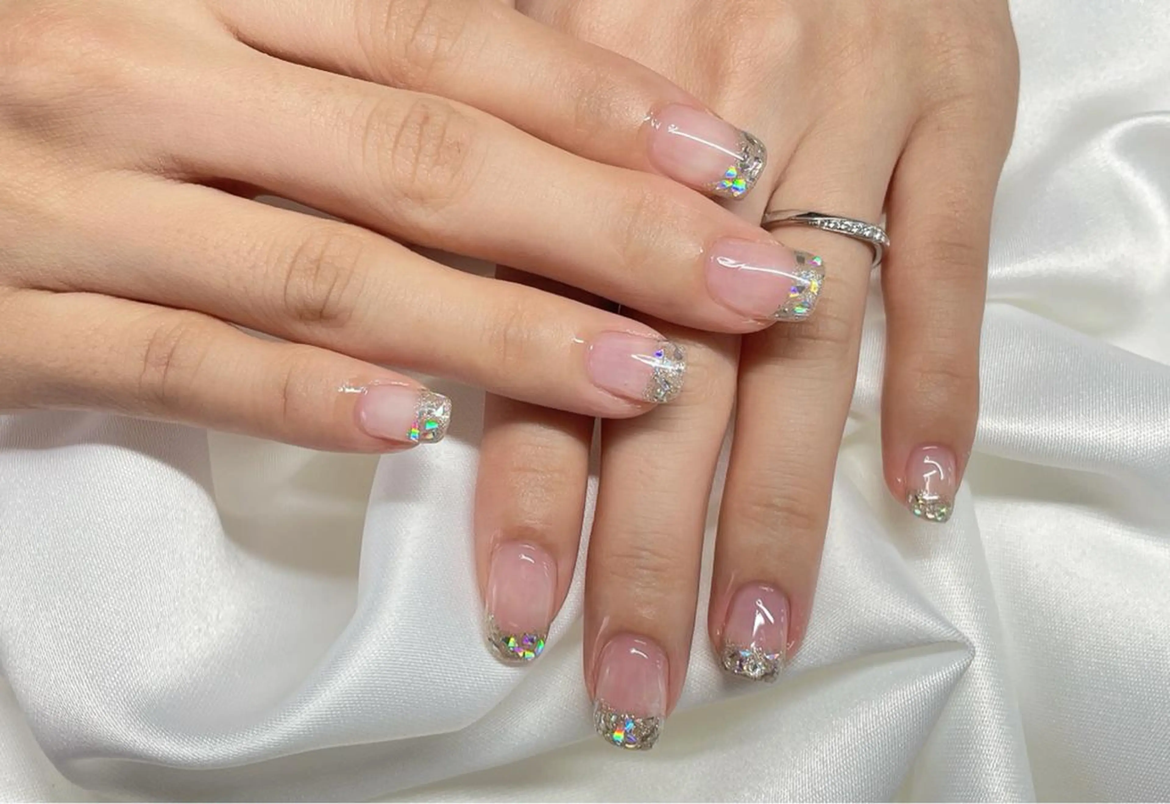 ネイル 23時まで❤︎韓国、 ワンホンネイルのネイルデザイン