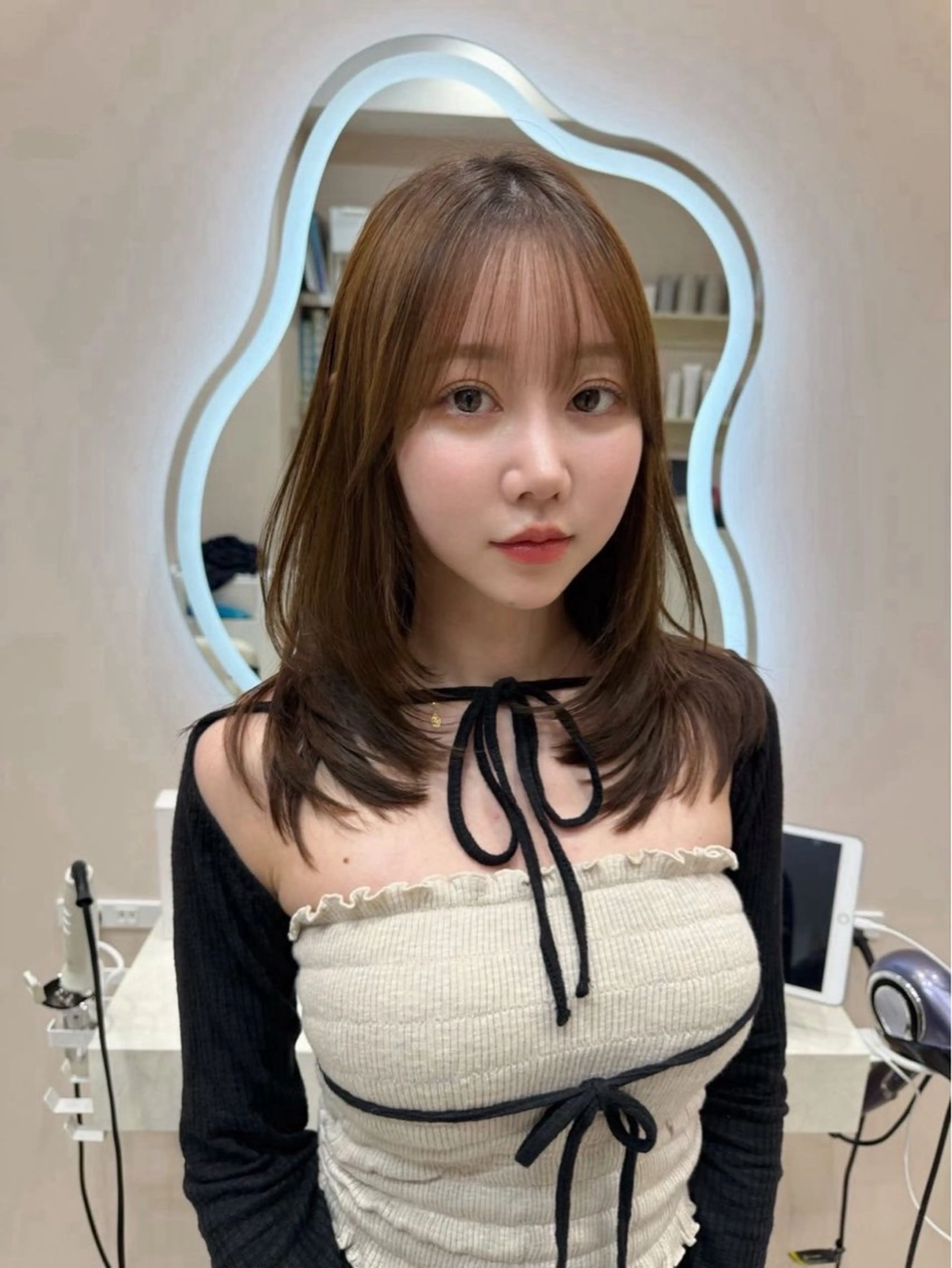 セミロング ハッシュカット カット ヘアカラー トリートメント LOE所属・武山 滉平のヘアスタイル