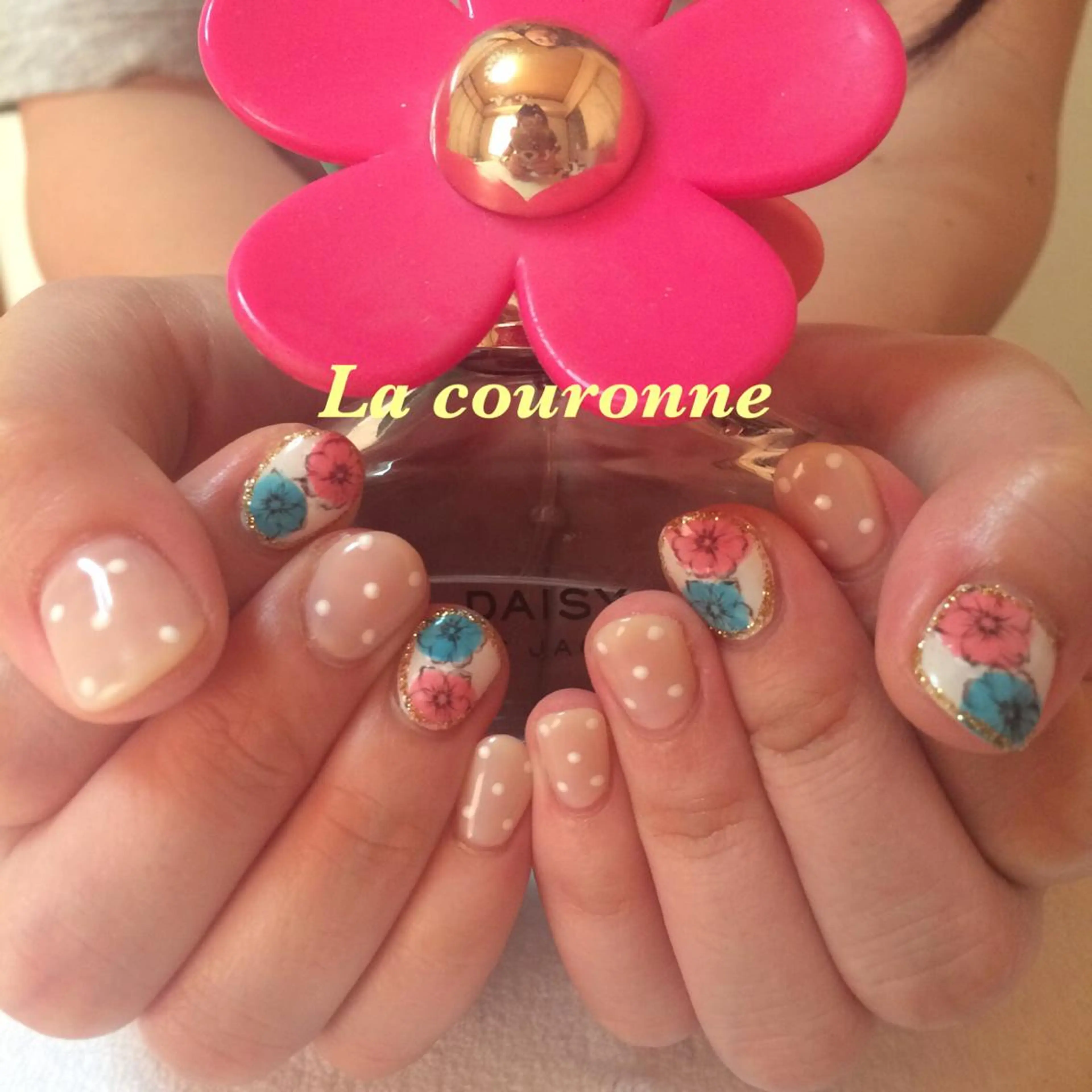 ネイル Lacouronne NATSUMIのネイルデザイン