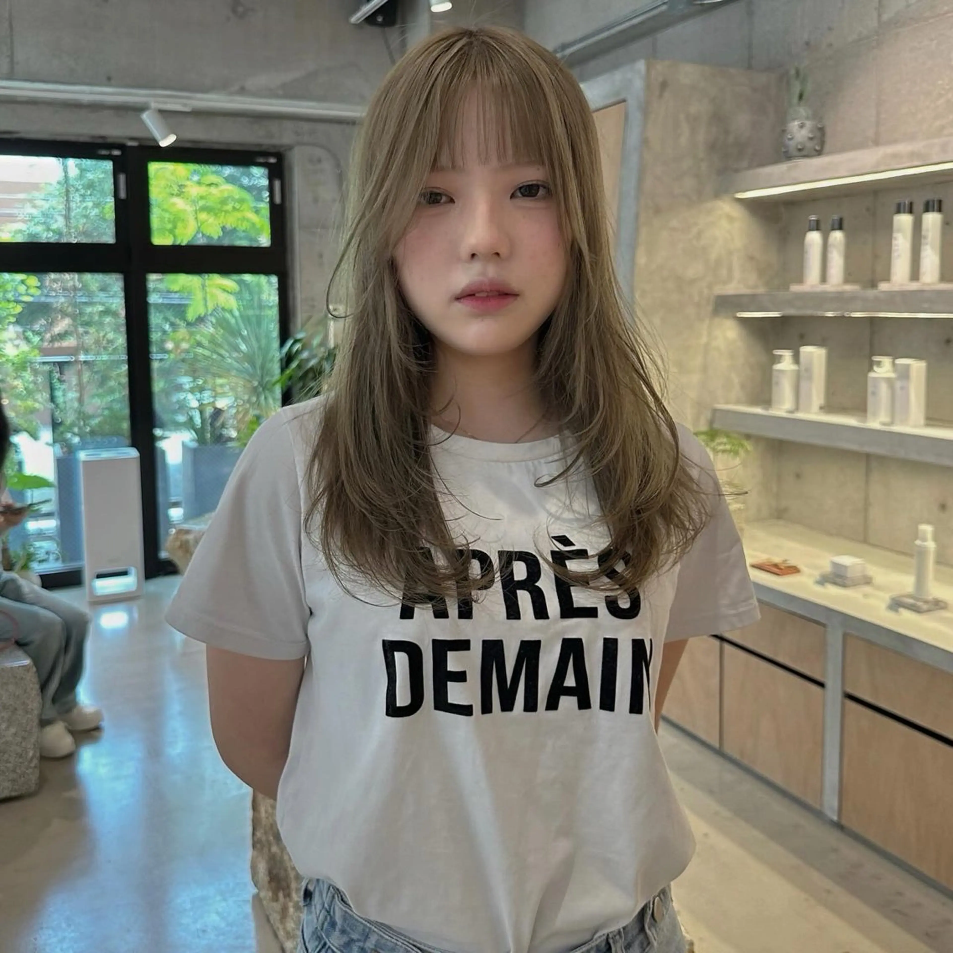 ロング カラー ハイトーンカラー レイヤーカット ヘアカラー 栄/レイヤーカット /オリーブ/傑🦥のヘアスタイル