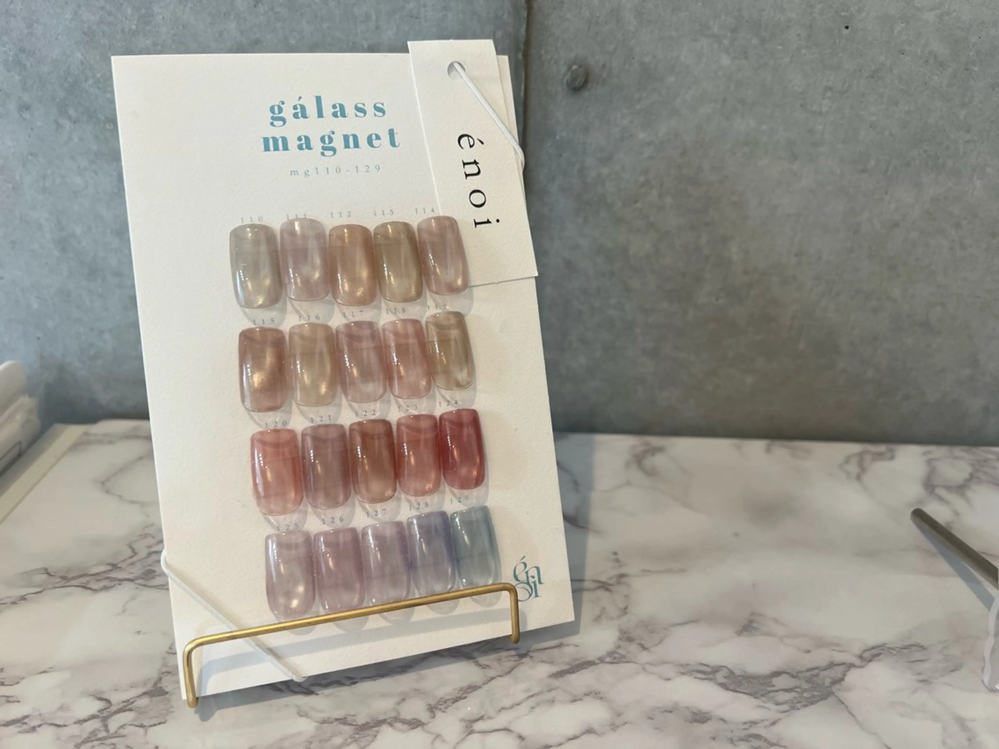 ネイル 氷ネイル・うるうるネイル マグネットネイル hirose arisaのネイルデザイン