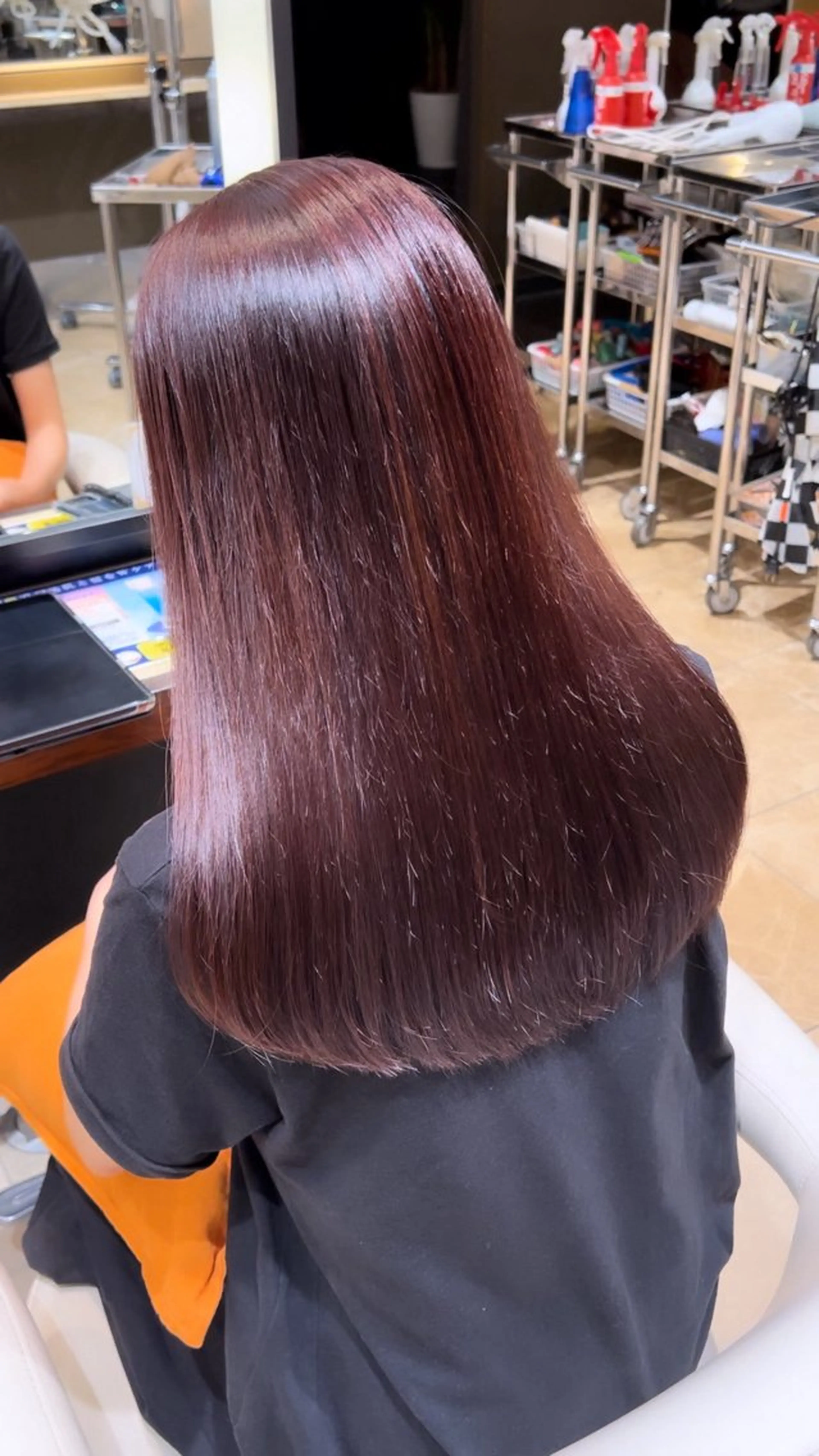 ロング maison blanc AVEDA所属・ホリオ チヒロのヘアスタイル