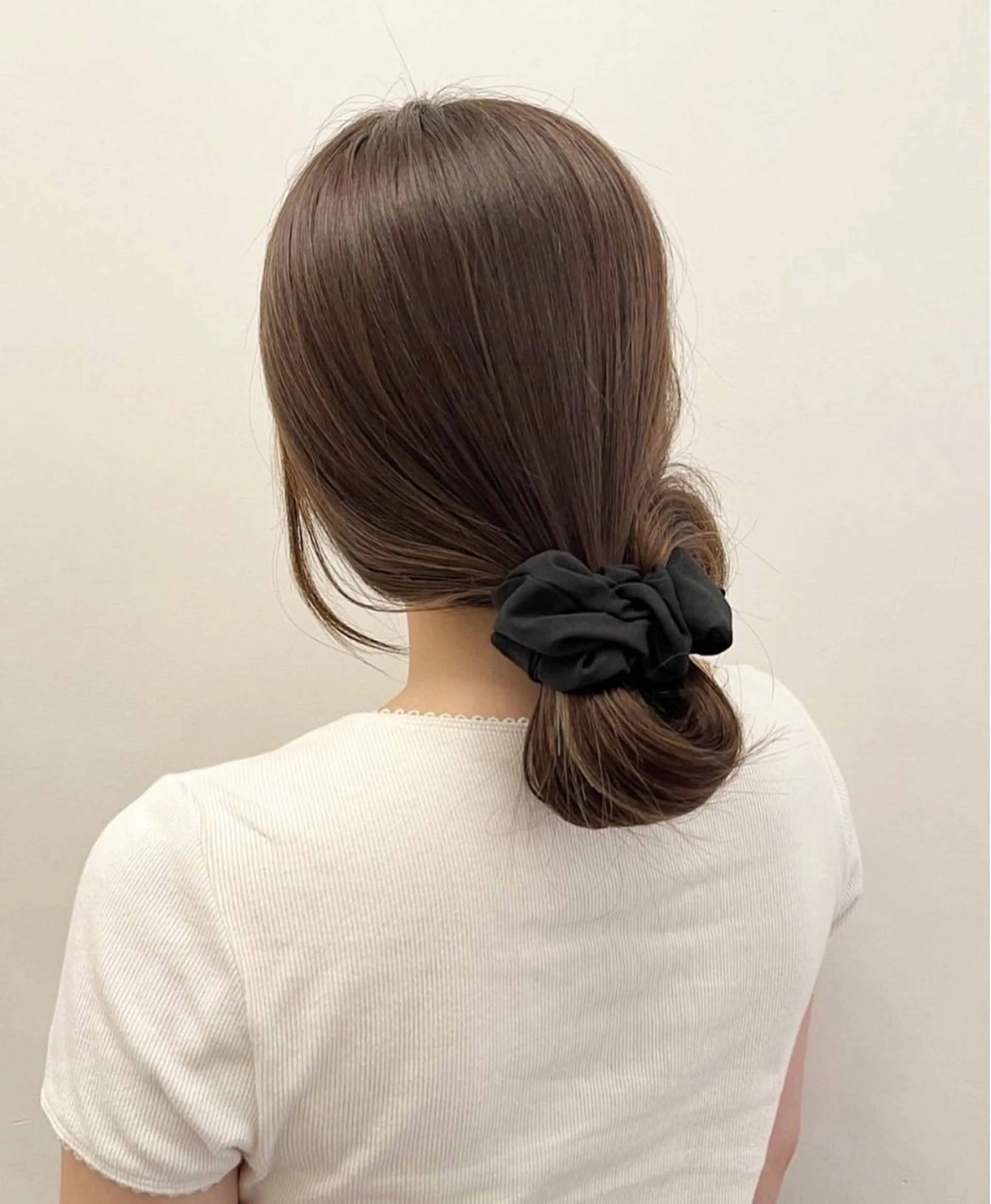 セミロング ヘアカラー 川上 莉歩のヘアスタイル