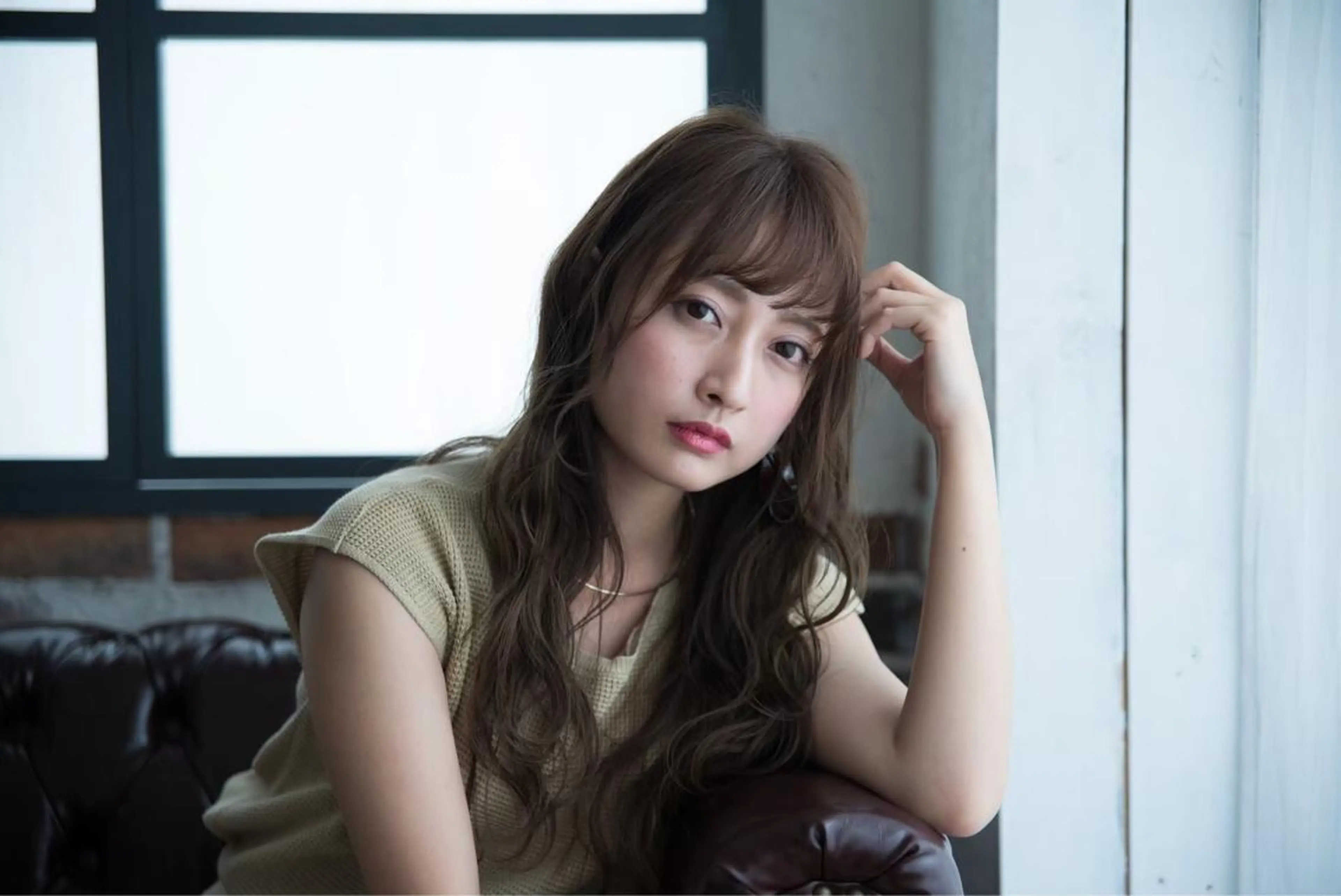 ロング カラー Natural所属・小柳 公邦のヘアスタイル