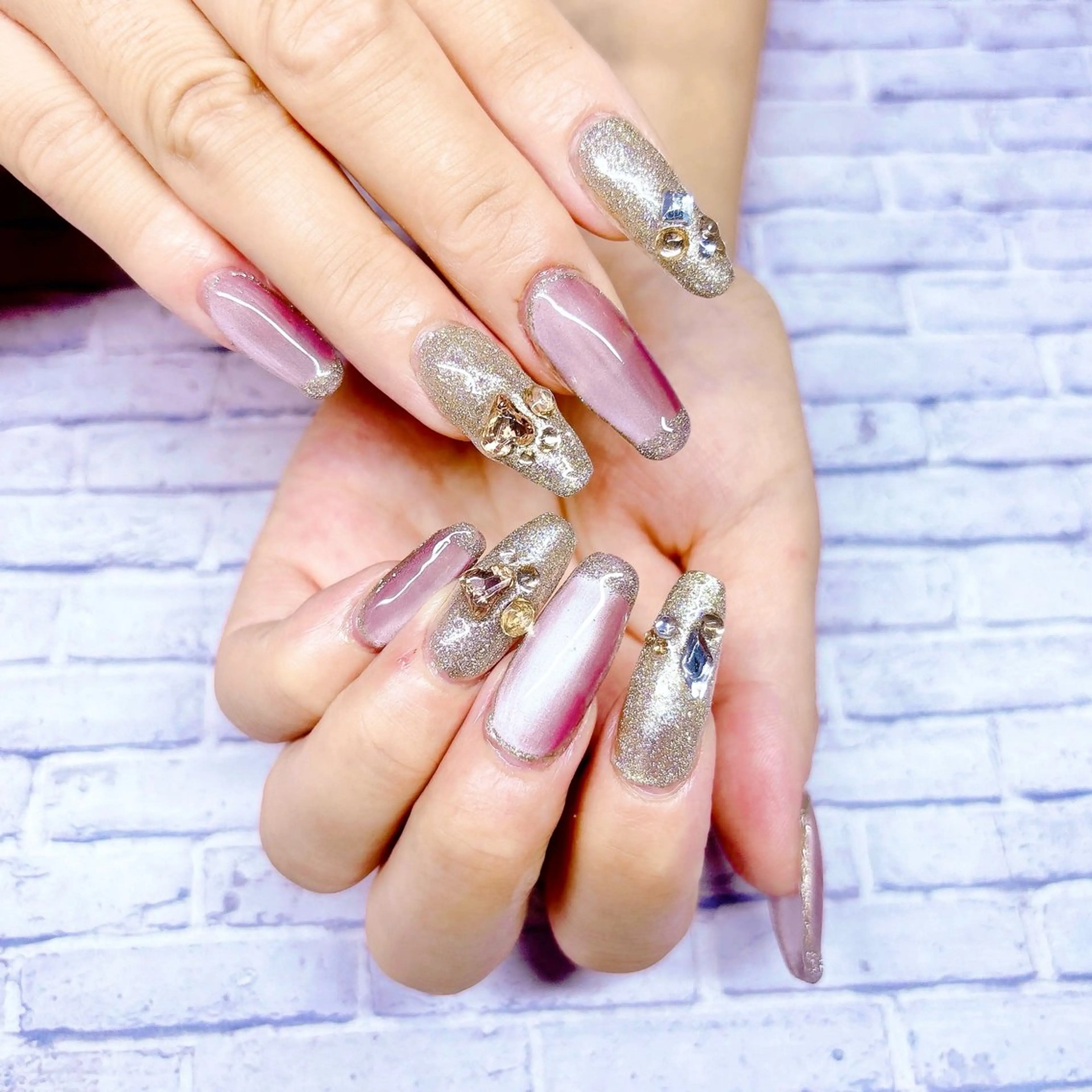 ネイル アートネイル MYu Beauty Salon  MAIのネイルデザイン