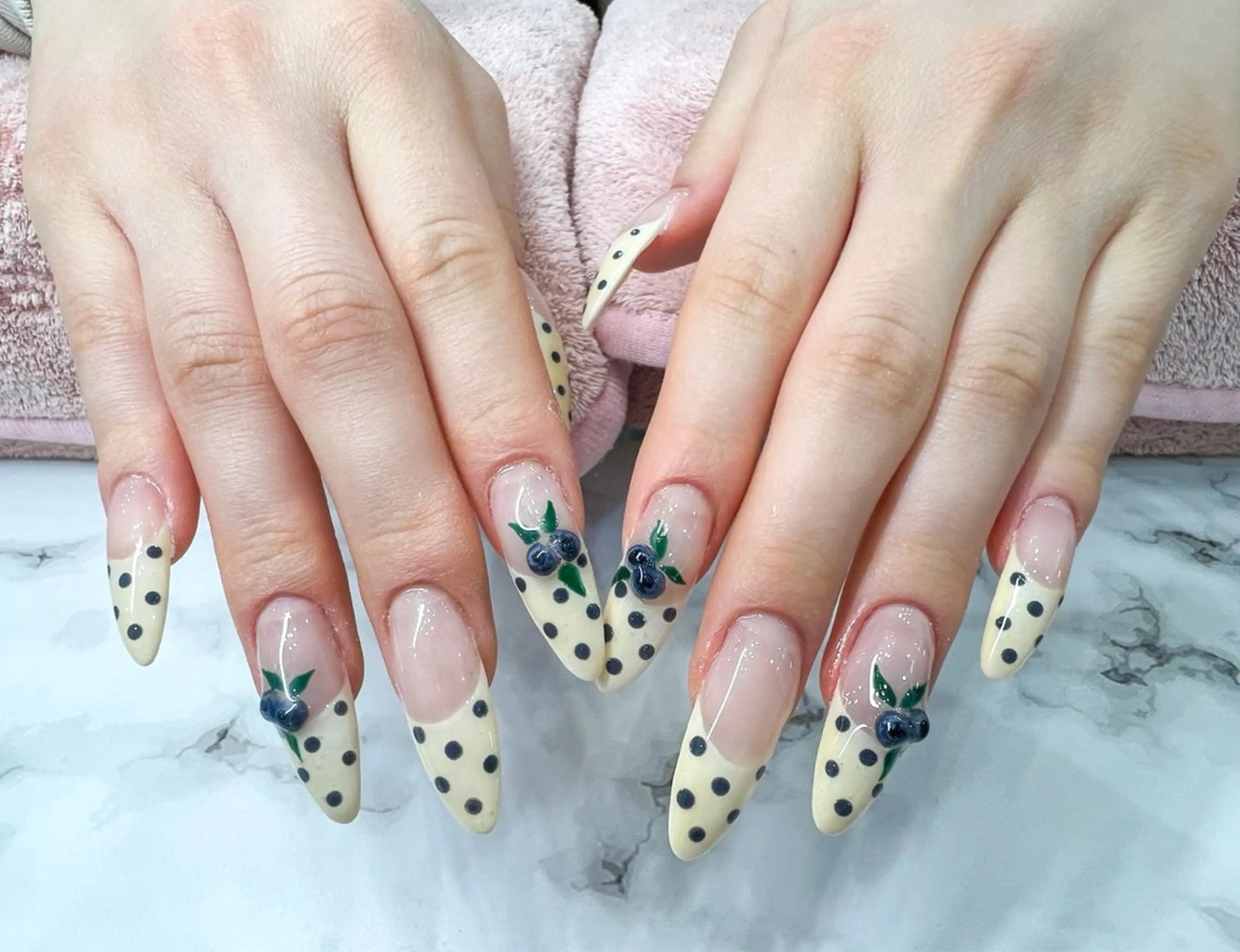 ネイル KUGO SALON所属・KUGO SALONのネイルデザイン