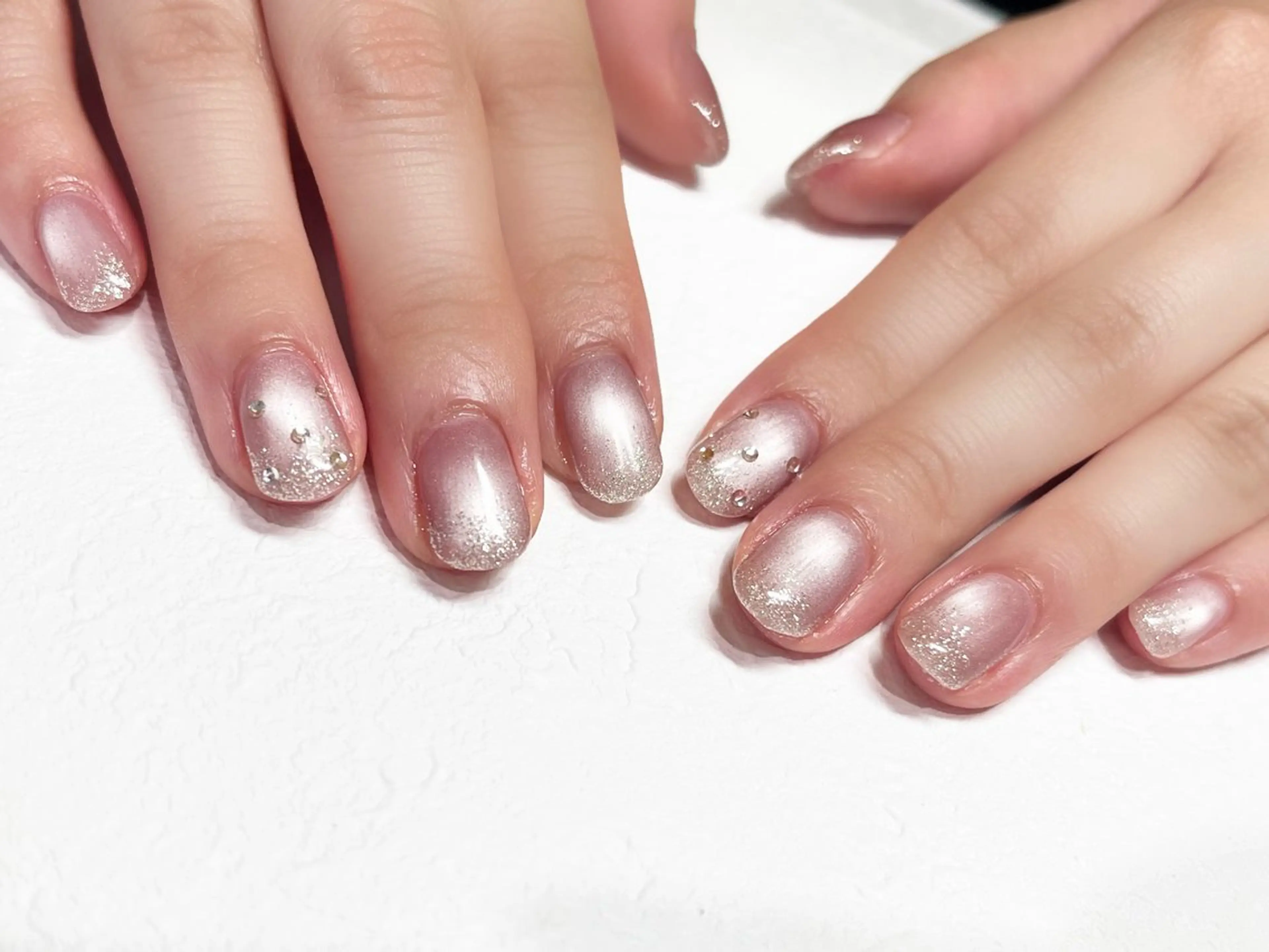 ネイル キラキラネイル マグネットネイル ハンドネイル EASTHAM 後藤百香のネイルデザイン