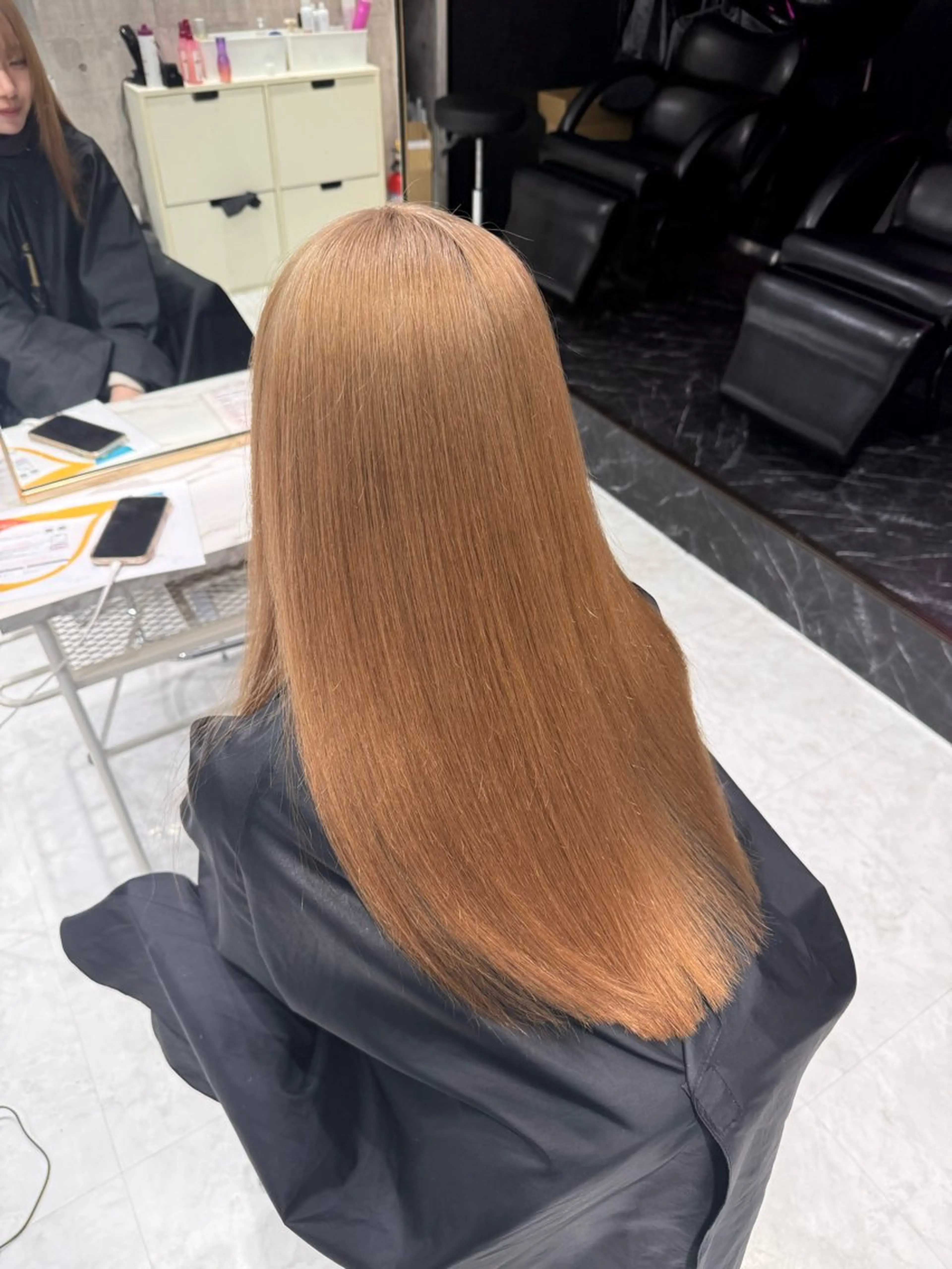 ロング カラー ベージュカラー ブリーチ ブロンド ピンクカラー ヘアカラー ハイトーン特化/ 複雑履歴修正/拓真のヘアスタイル