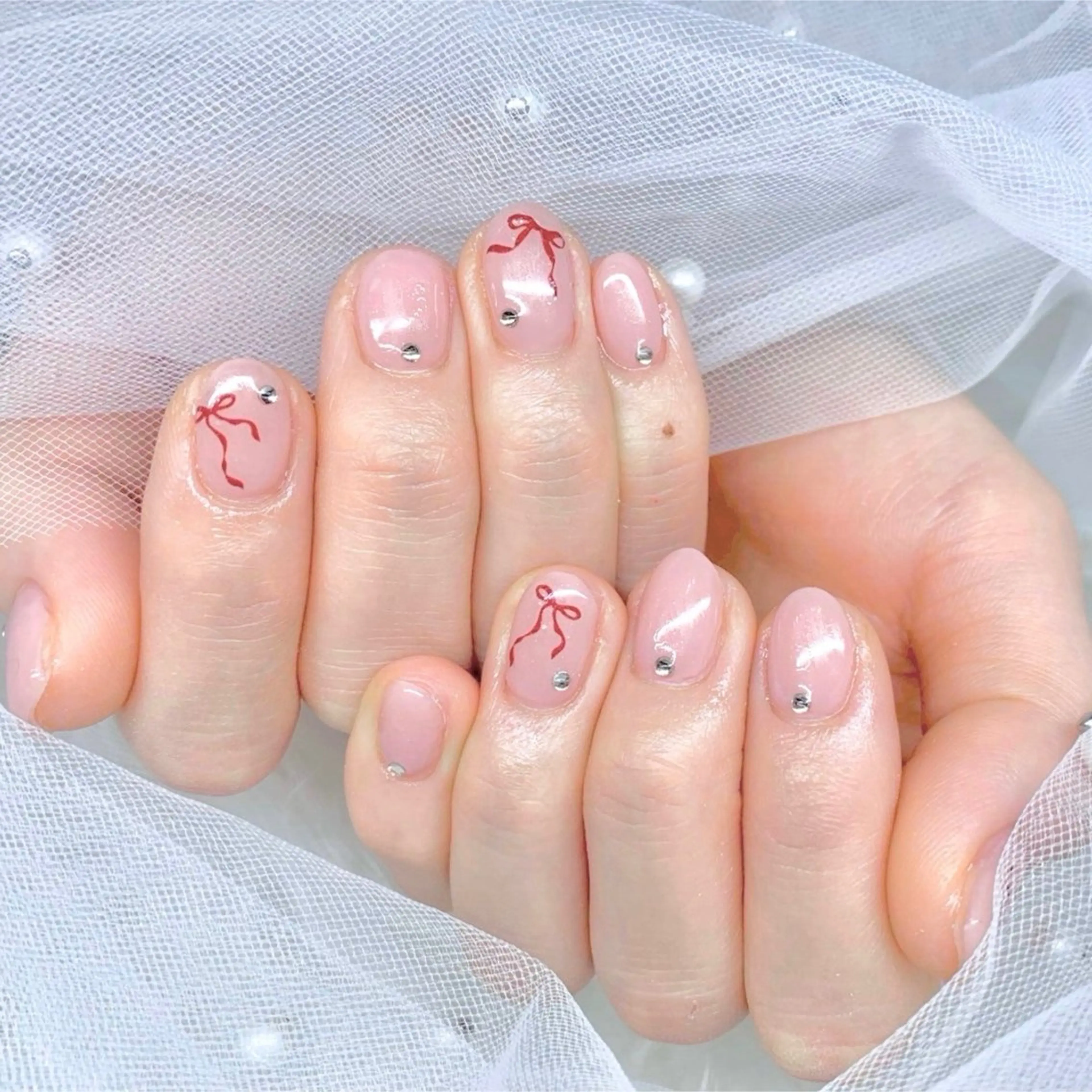 ネイル ハンドネイル TiTi Pomme Rinoのネイルデザイン