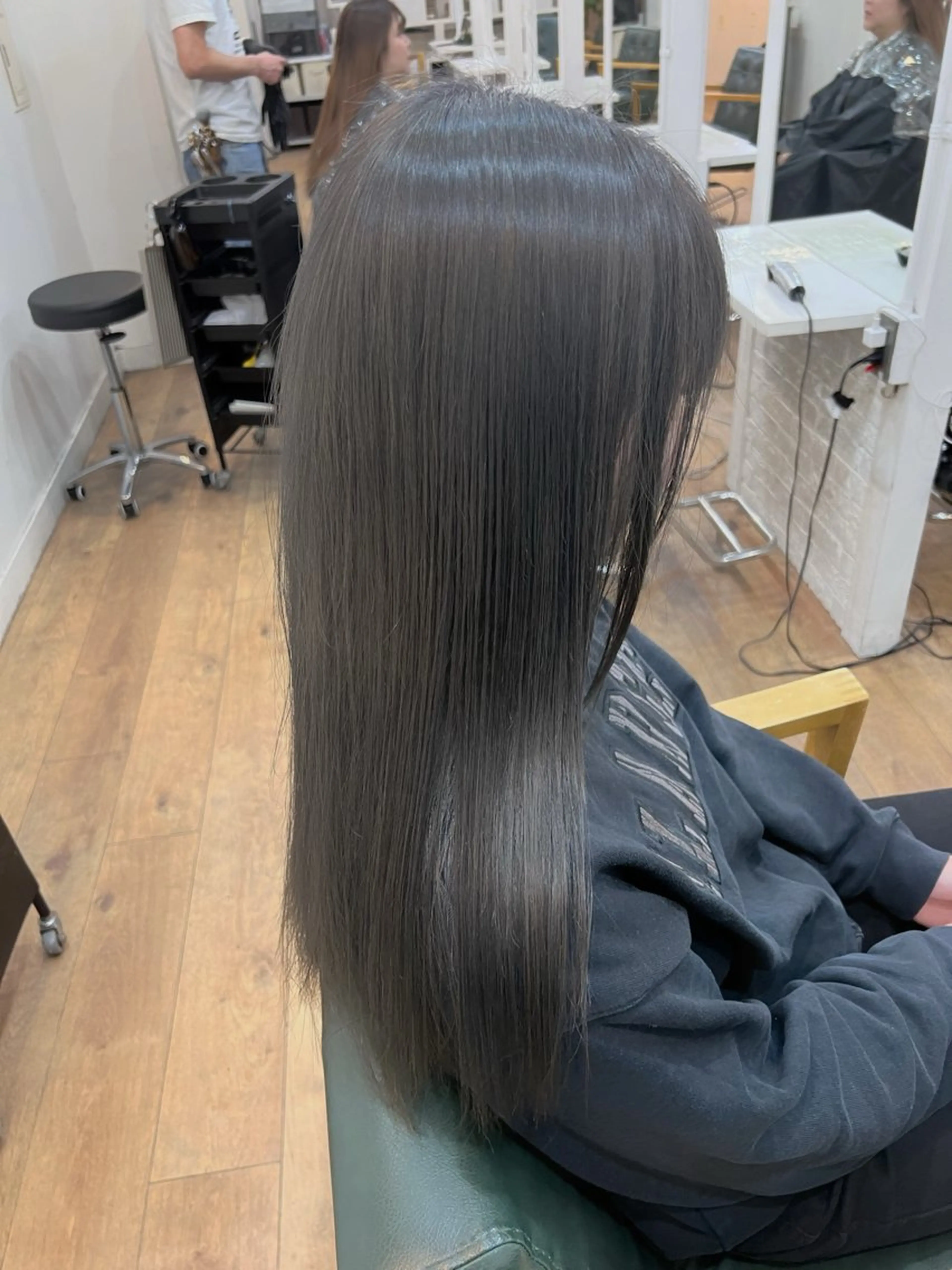 ロング カラー 難波ブリーチカラー ⭐︎瀬尾拓充のヘアスタイル