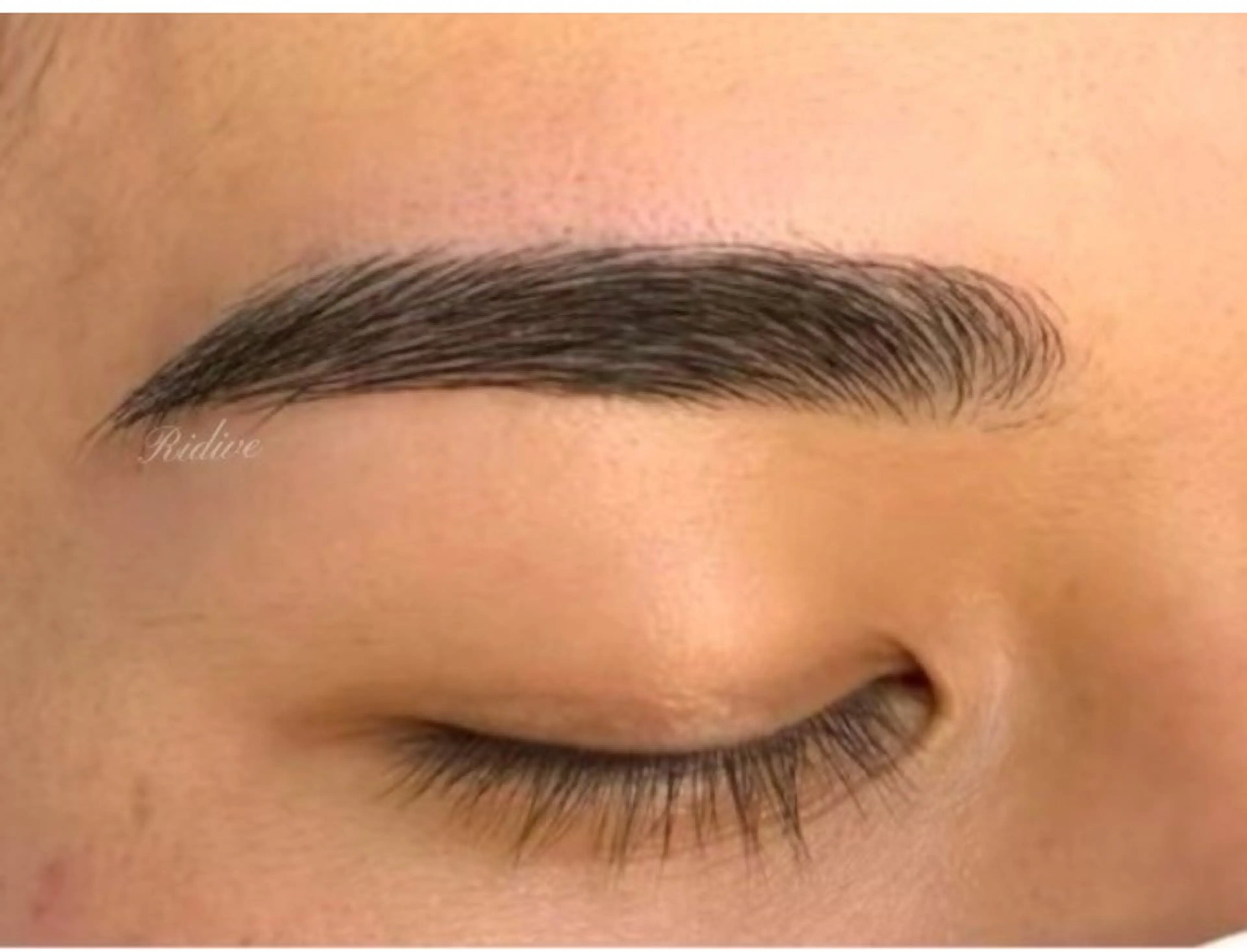 メンズ アイブロウ アイブロウサロンRidive【吉祥寺所属・Ridive Ruiのマツエク・マツパデザイン
