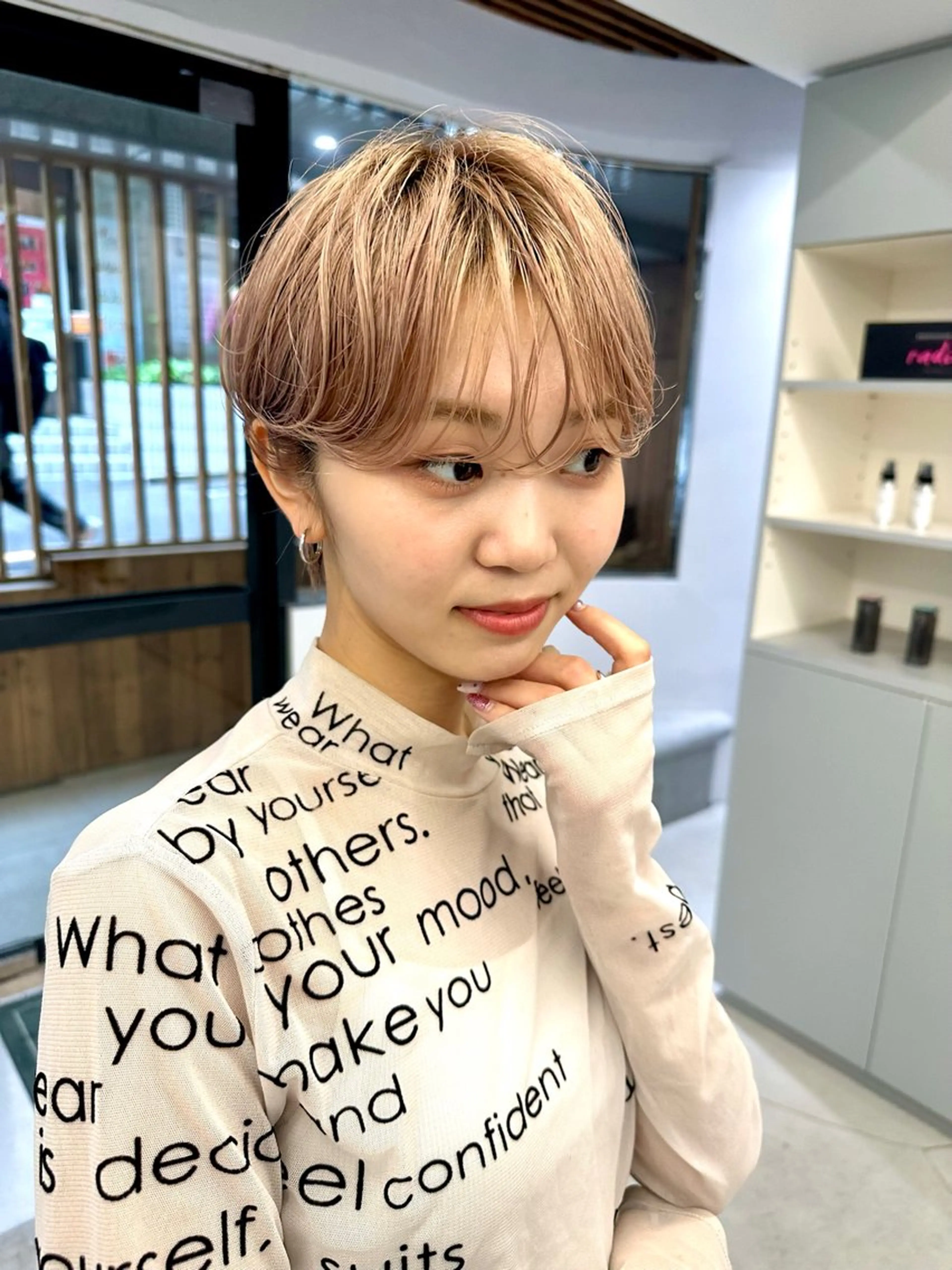 ショート カット ヘアカラー 骨格診断で絶対可愛い ✨丸みショート✨凌弥のヘアスタイル