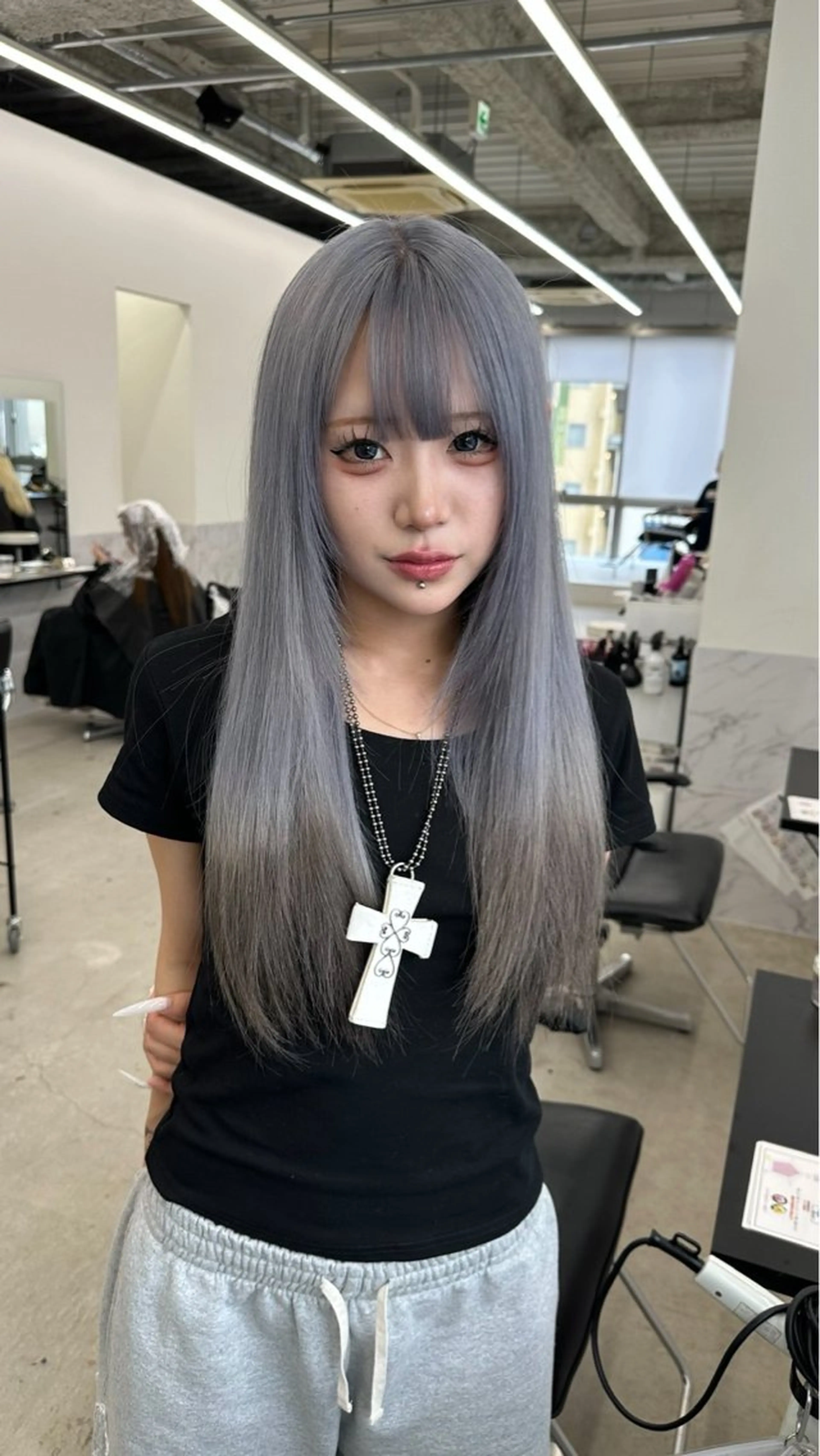 ロング カラー ヘアカラー 八代 珠羽のヘアスタイル