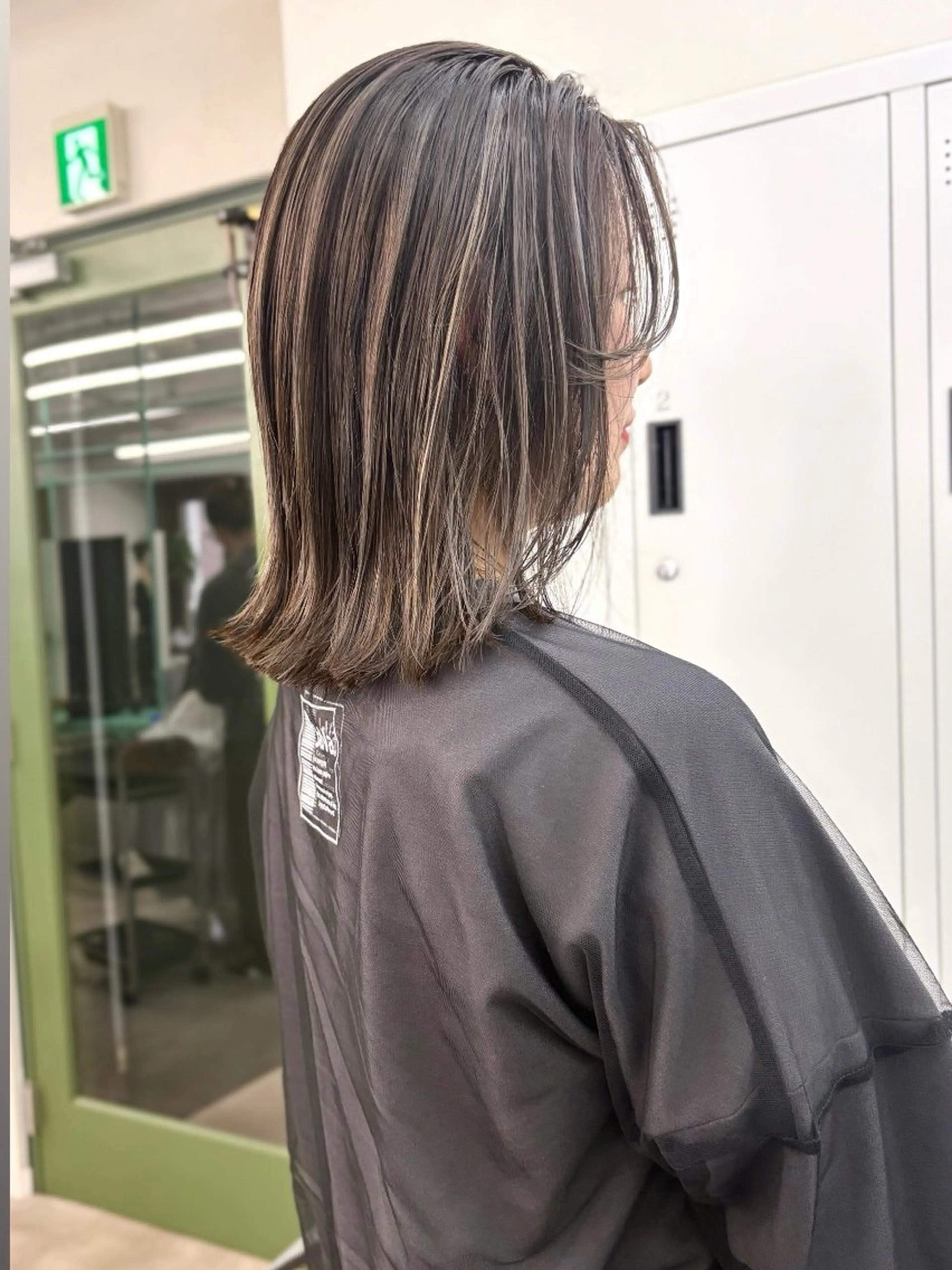 ミディアム ハイライト ヘアカラー トリートメント Miyu🌊/海外 風ハイライト特化のヘアスタイル