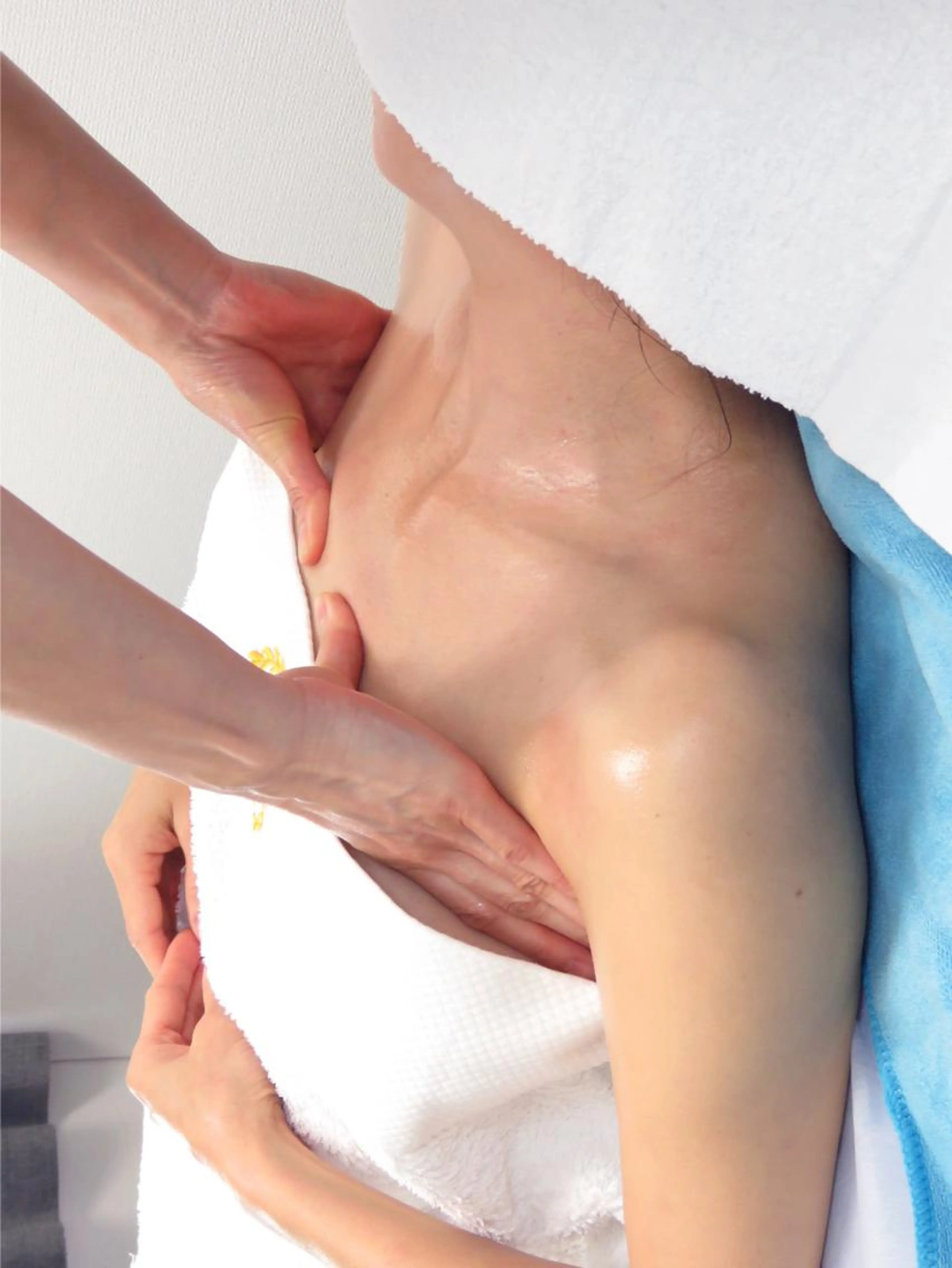 ［拘縮ケア/顏フェイスイン］鎖骨美人/インディバ+コルギ90分¥13980円の写真