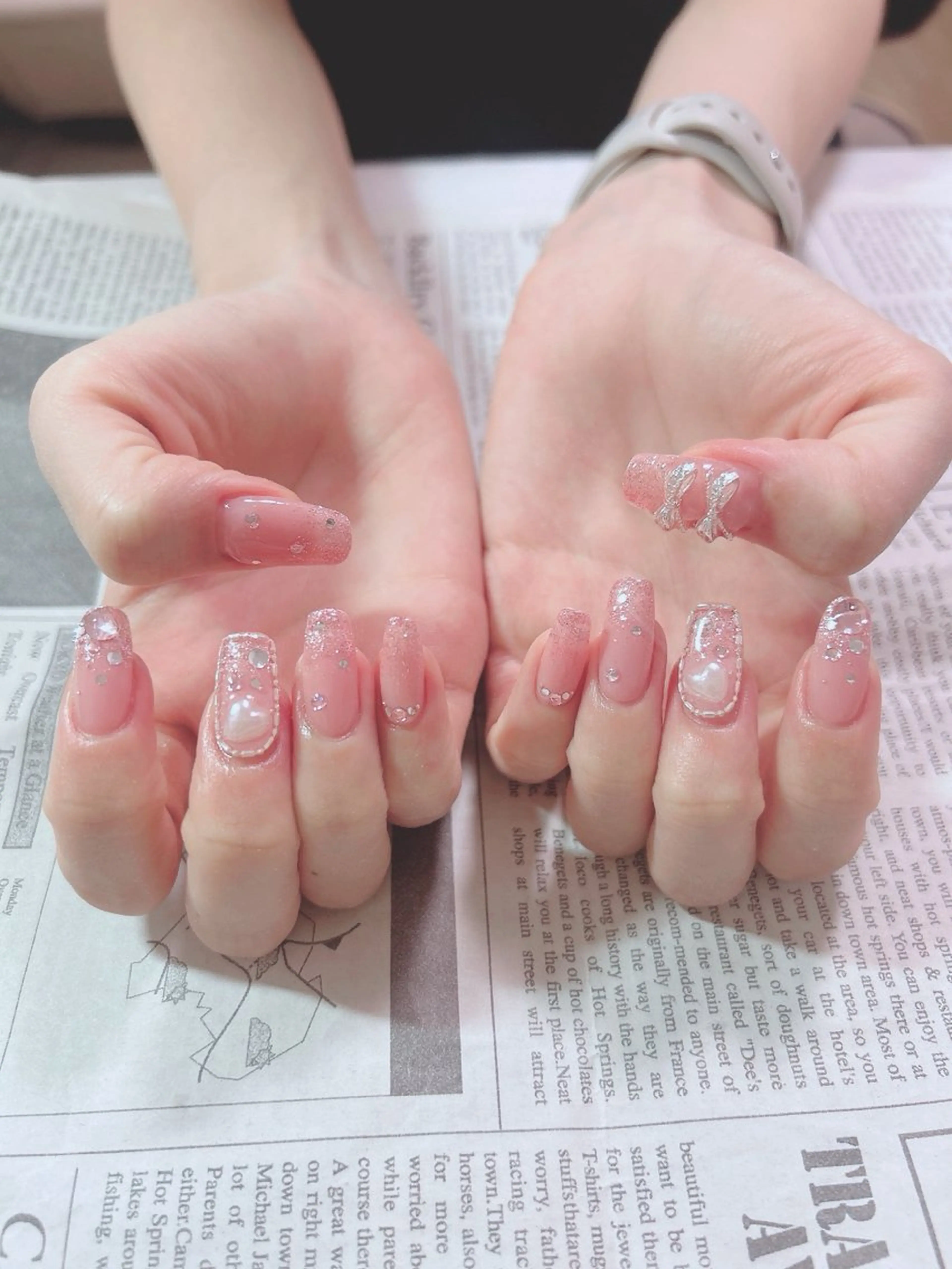 ネイル リボン ハンドネイル ハンドケア 森山 舞のネイルデザイン