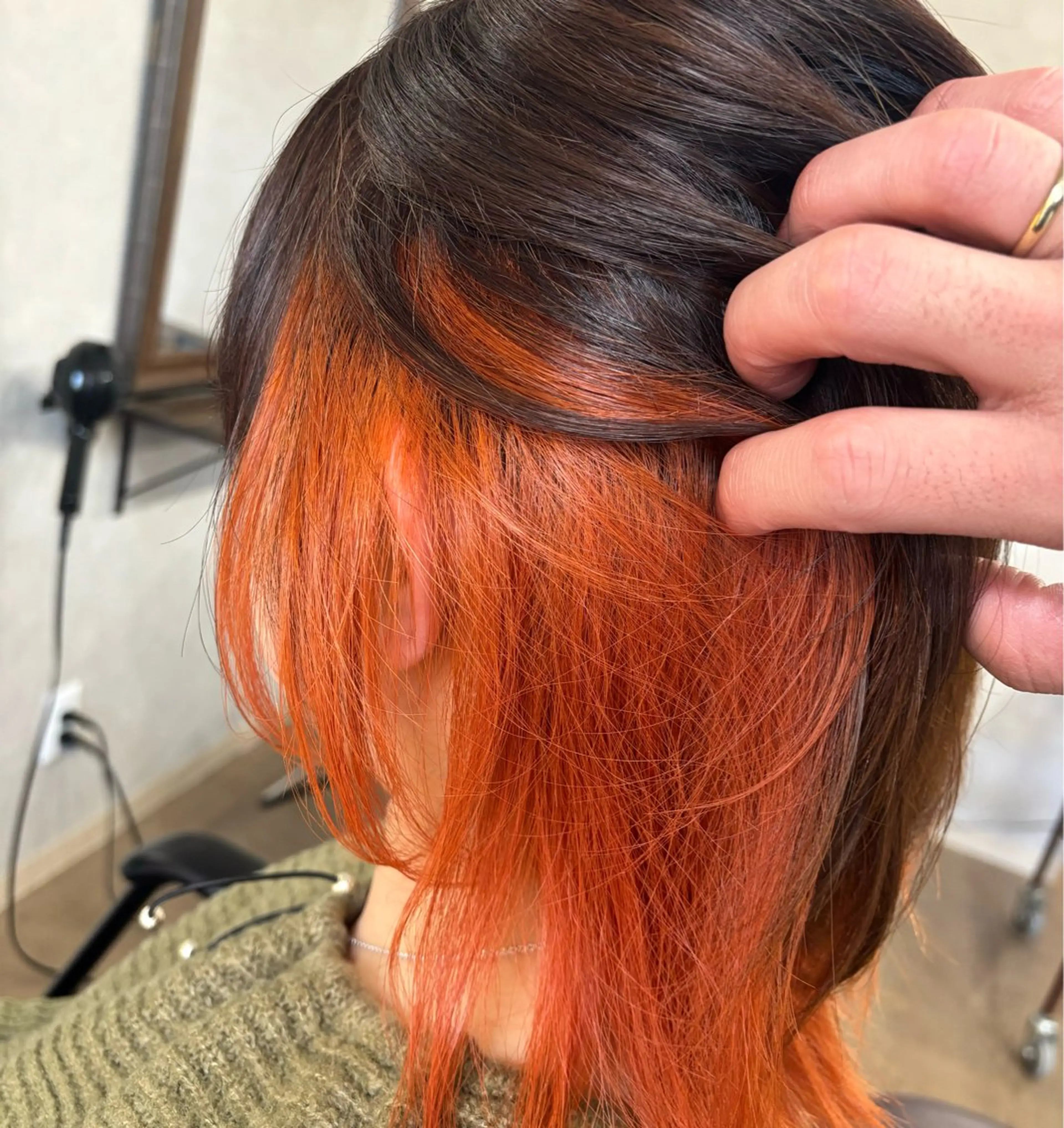 カラー 山田 誠也のヘアスタイル