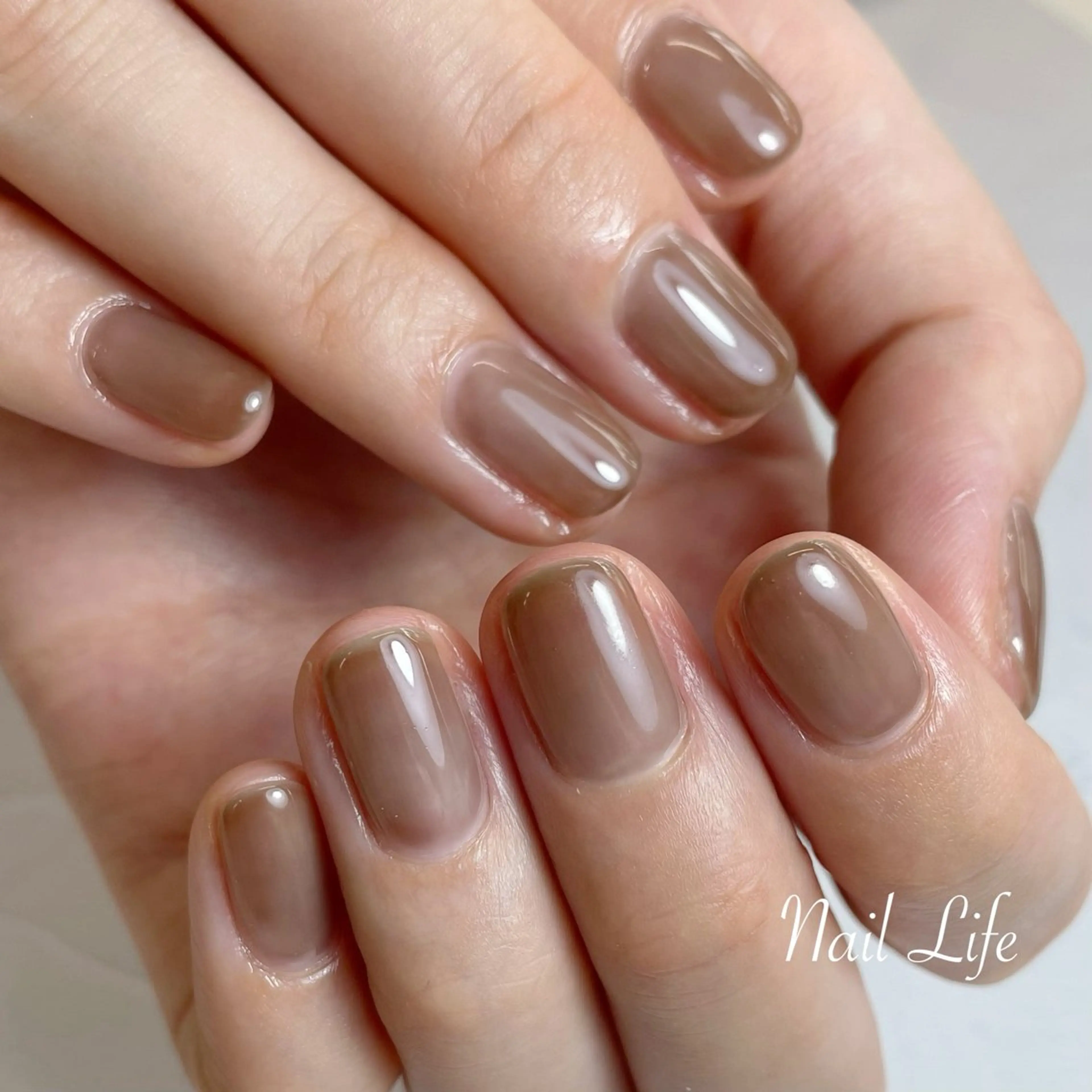 ネイル ブラウン ワンカラーネイル ハンドネイル 大嶋 めぐみのネイルデザイン