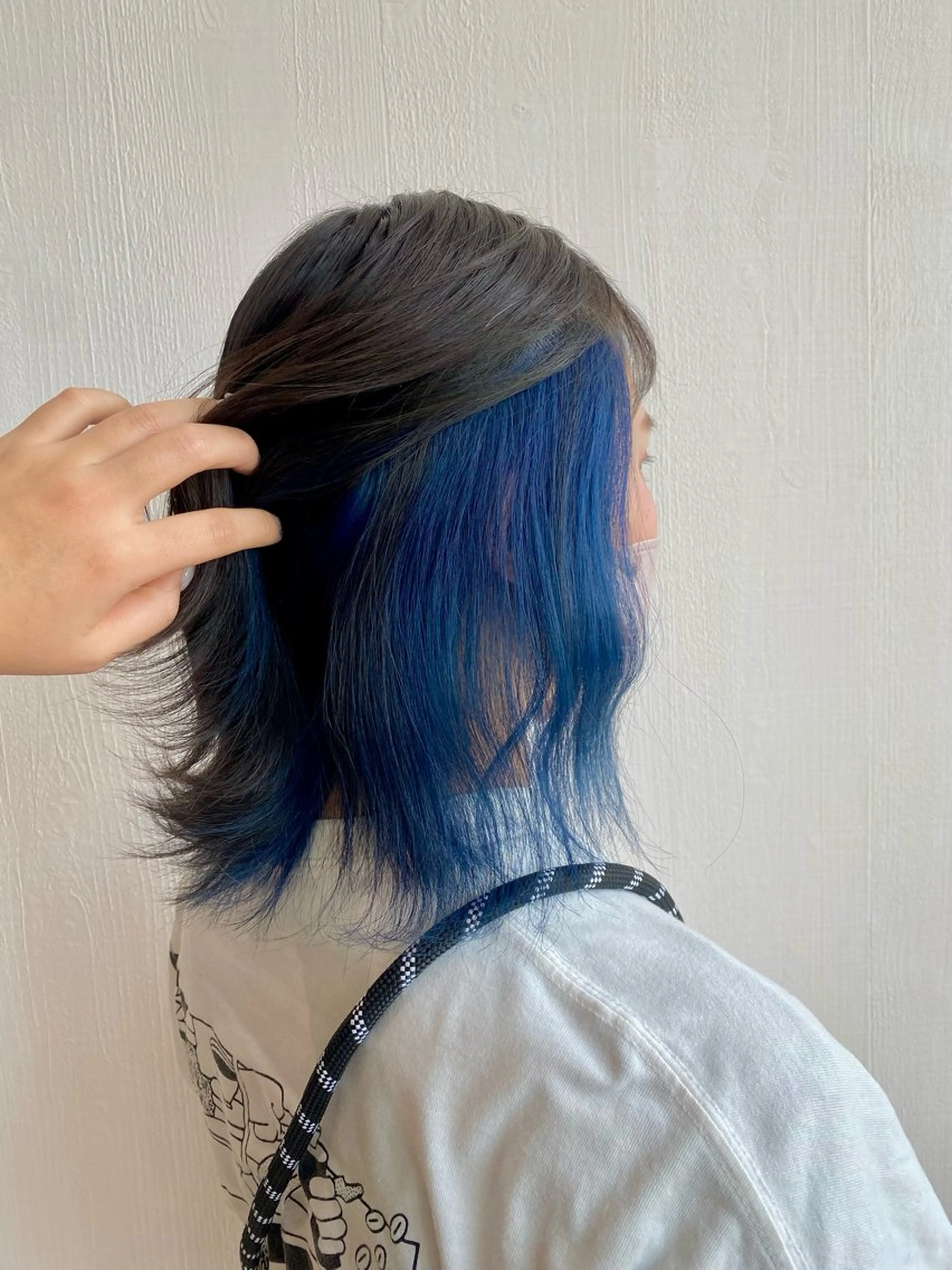 カラー ブルーカラー ネイビーカラー ヘアカラー 杉森 蘭琉のヘアスタイル