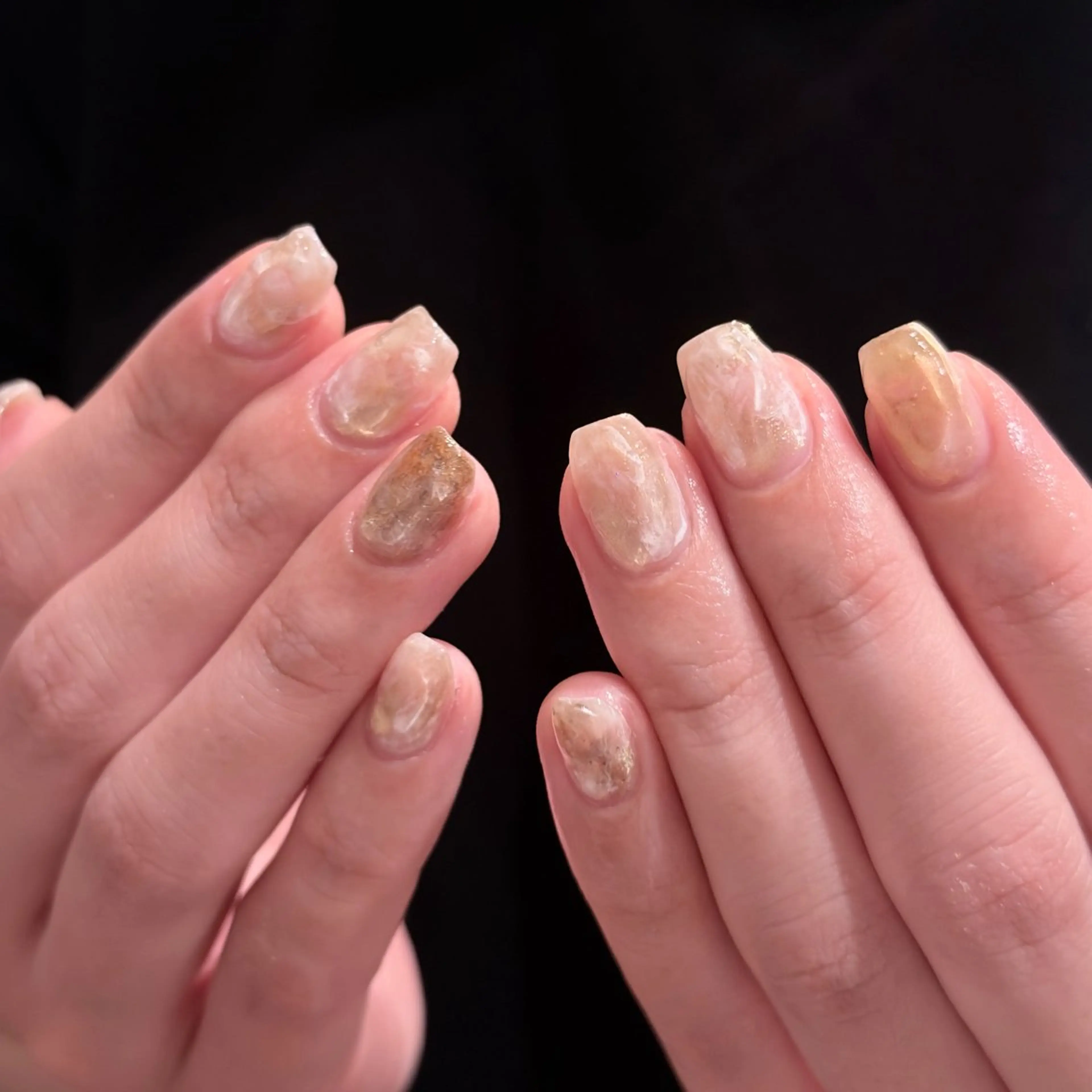 ネイル ハンドネイル 🎀 Hiyubi._.nail 🫧所属・🎀フェイ フェイ🫧💗のネイルデザイン