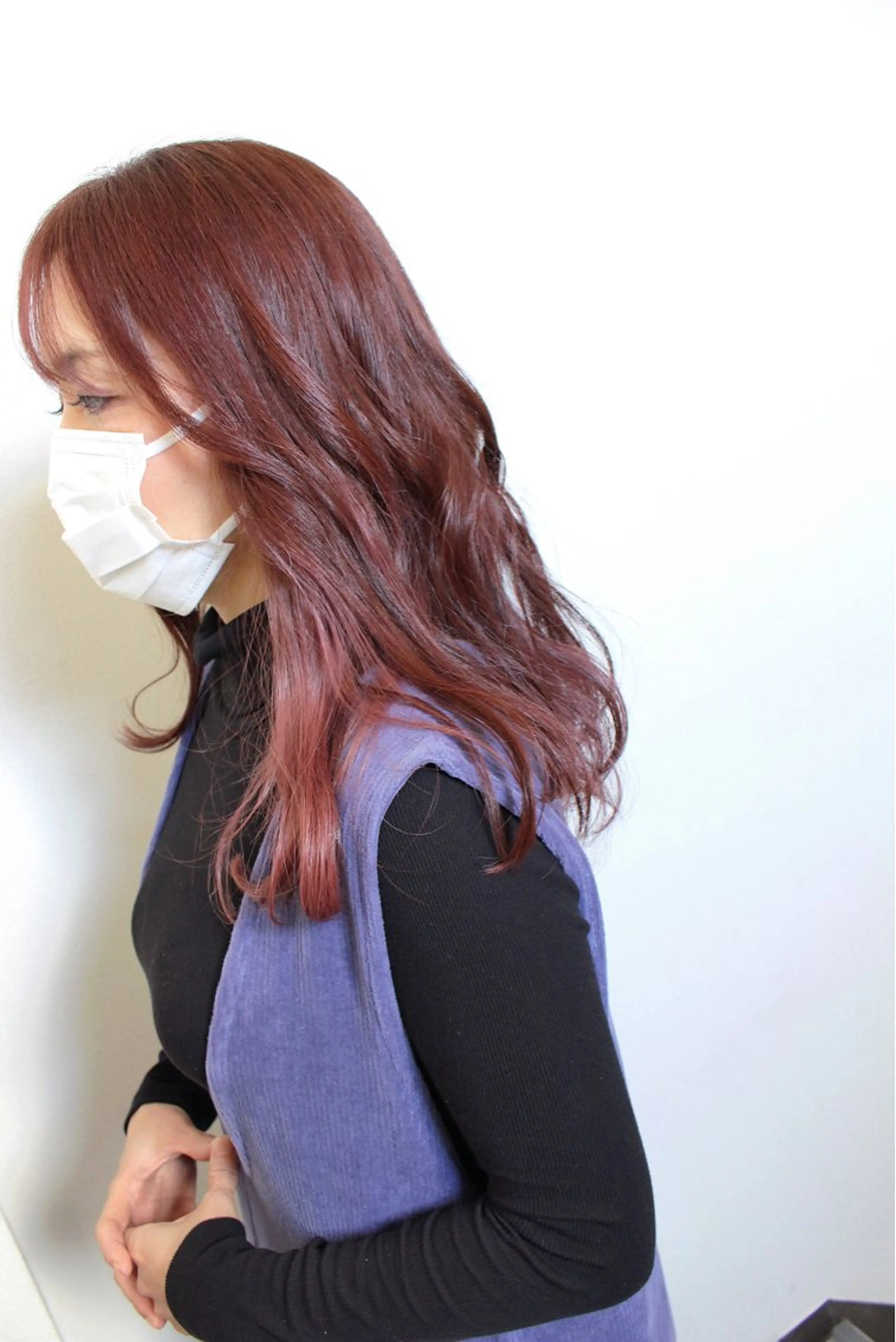 セミロング カラー ブリーチ ブラウンカラー ピンクカラー ピンクブラウン カット ヘアカラー 土居 正季のヘアスタイル