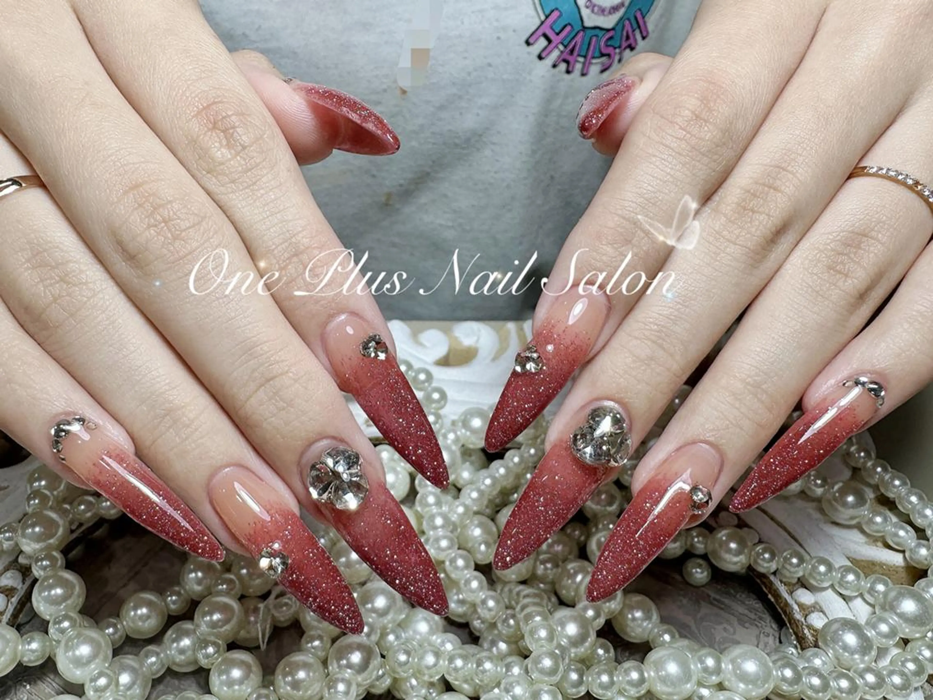 ネイル オーロラネイル 長さ出し フットネイル フレンチネイル ジェルネイル One Plus Nail Salonのネイルデザイン