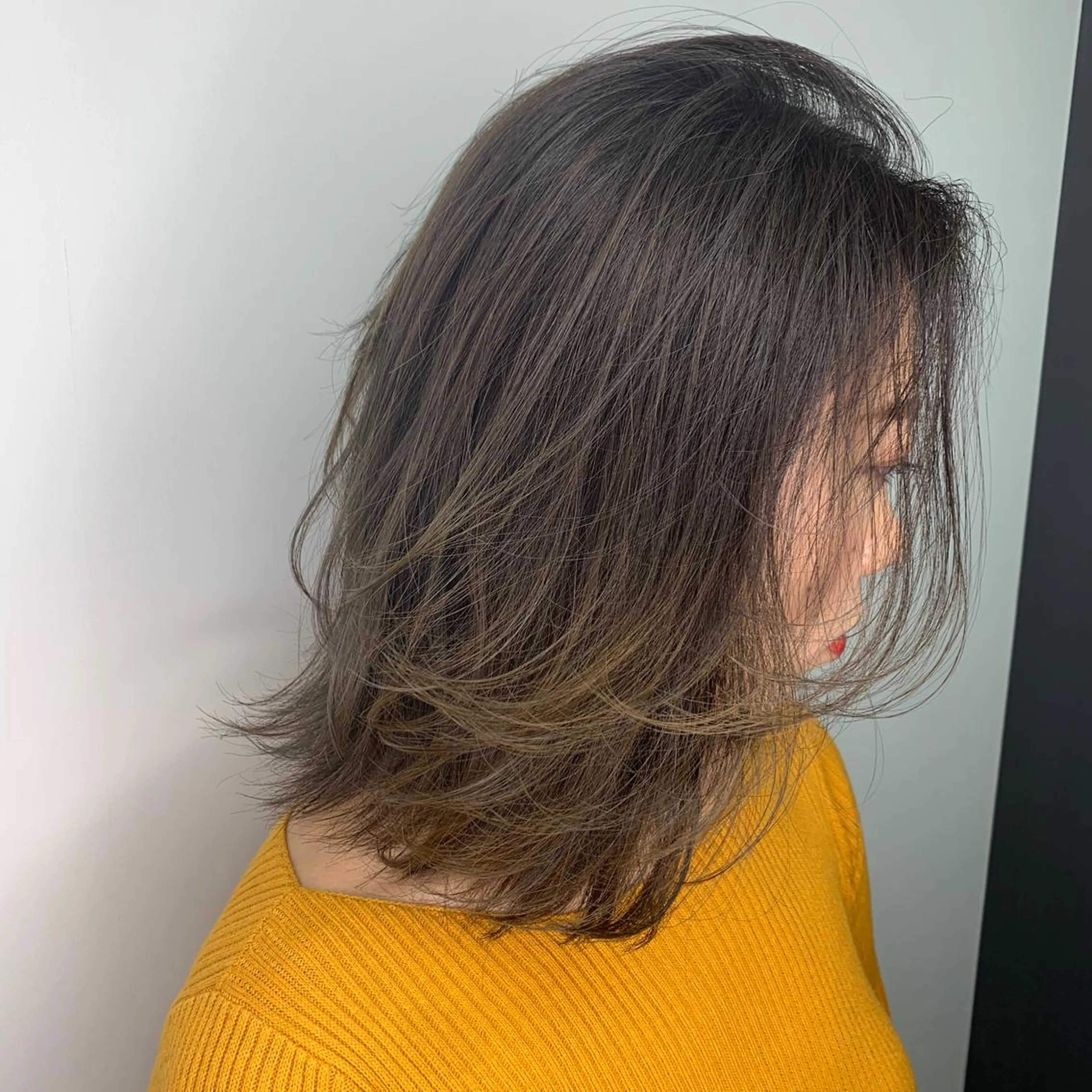 ミディアム ケリーズグリーン所属・ショート/ボブ 森田/嵩士のヘアスタイル