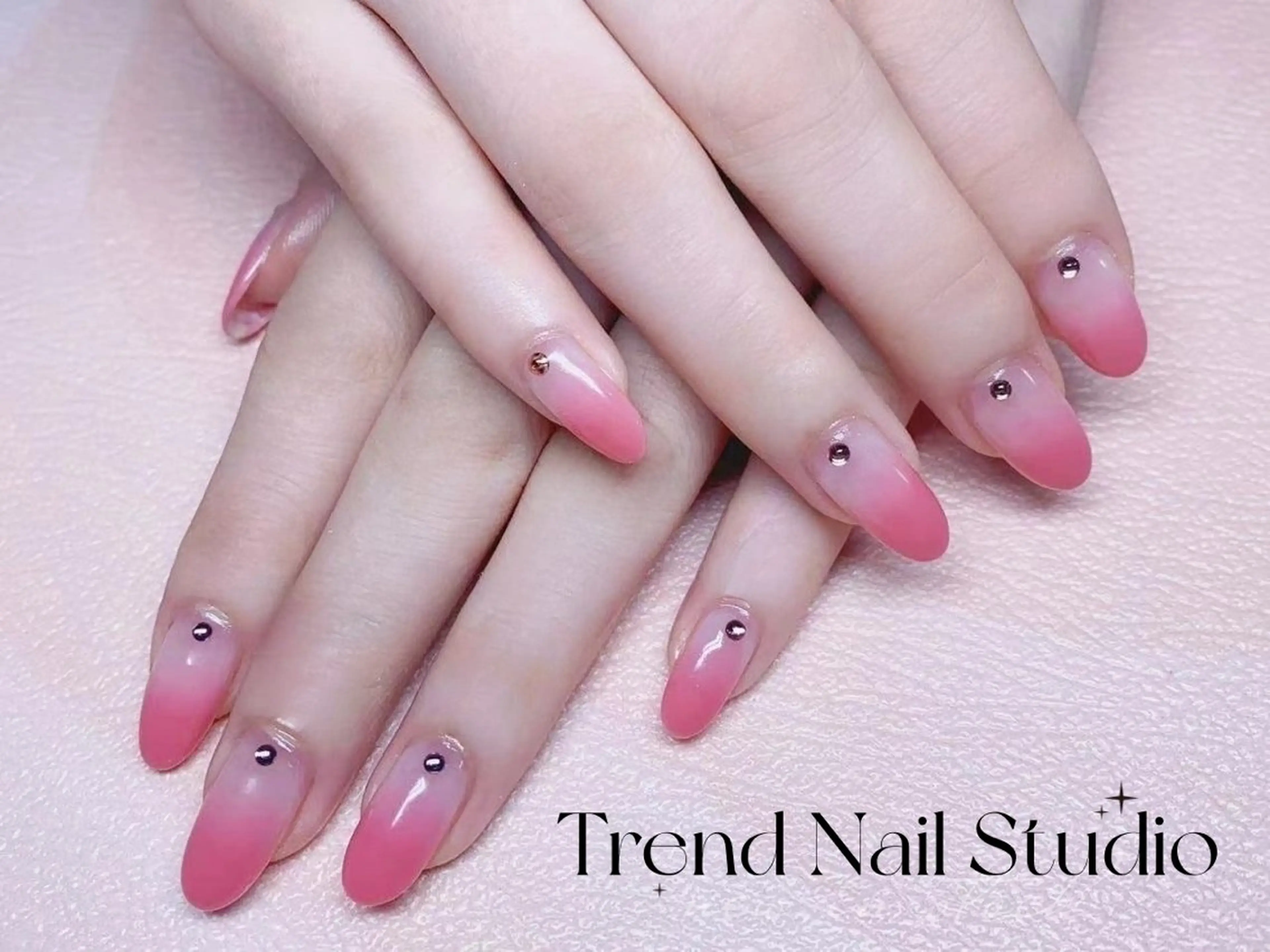 ネイル トレンド ネイル スタジオのネイルデザイン