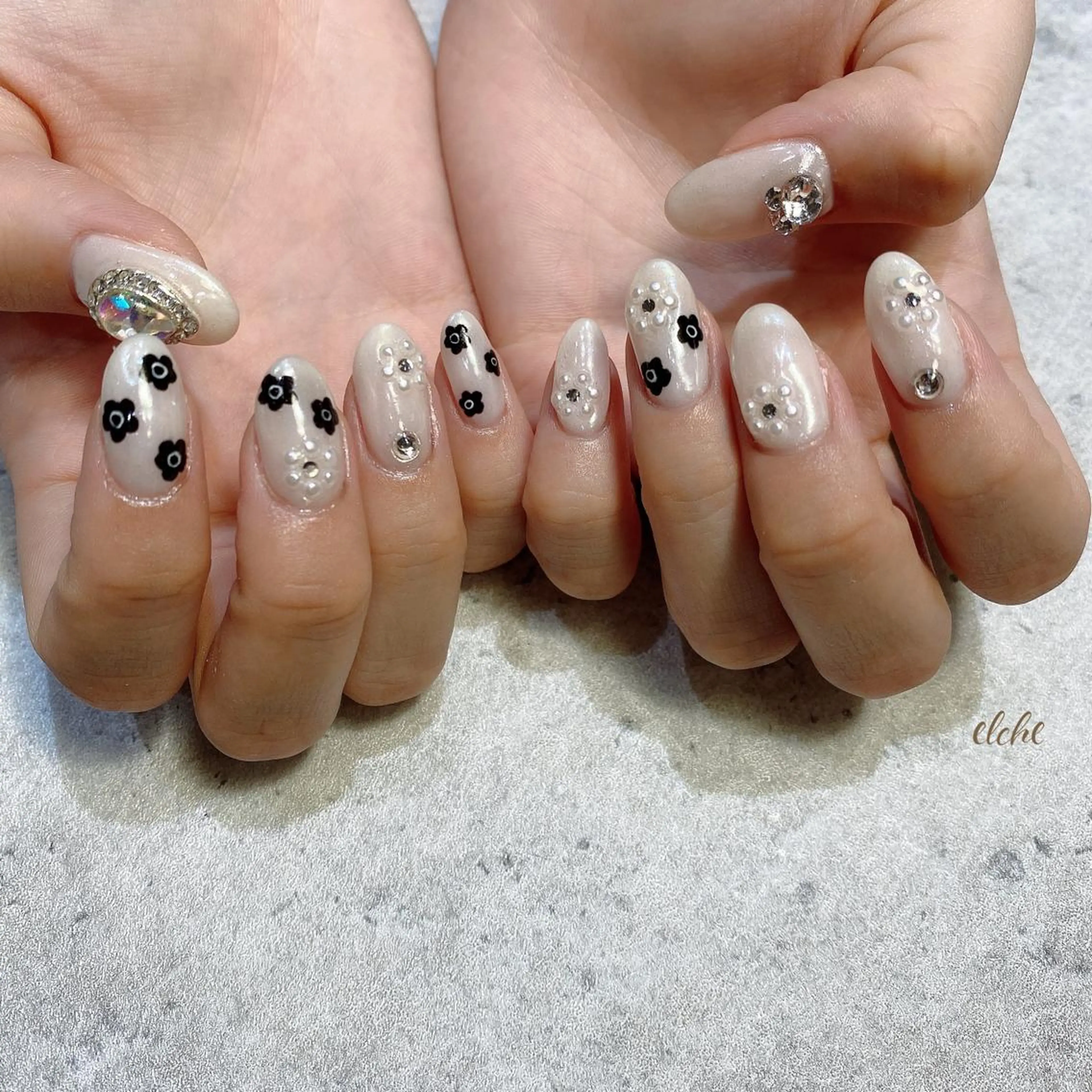 ネイル Rio 𓍼のネイルデザイン