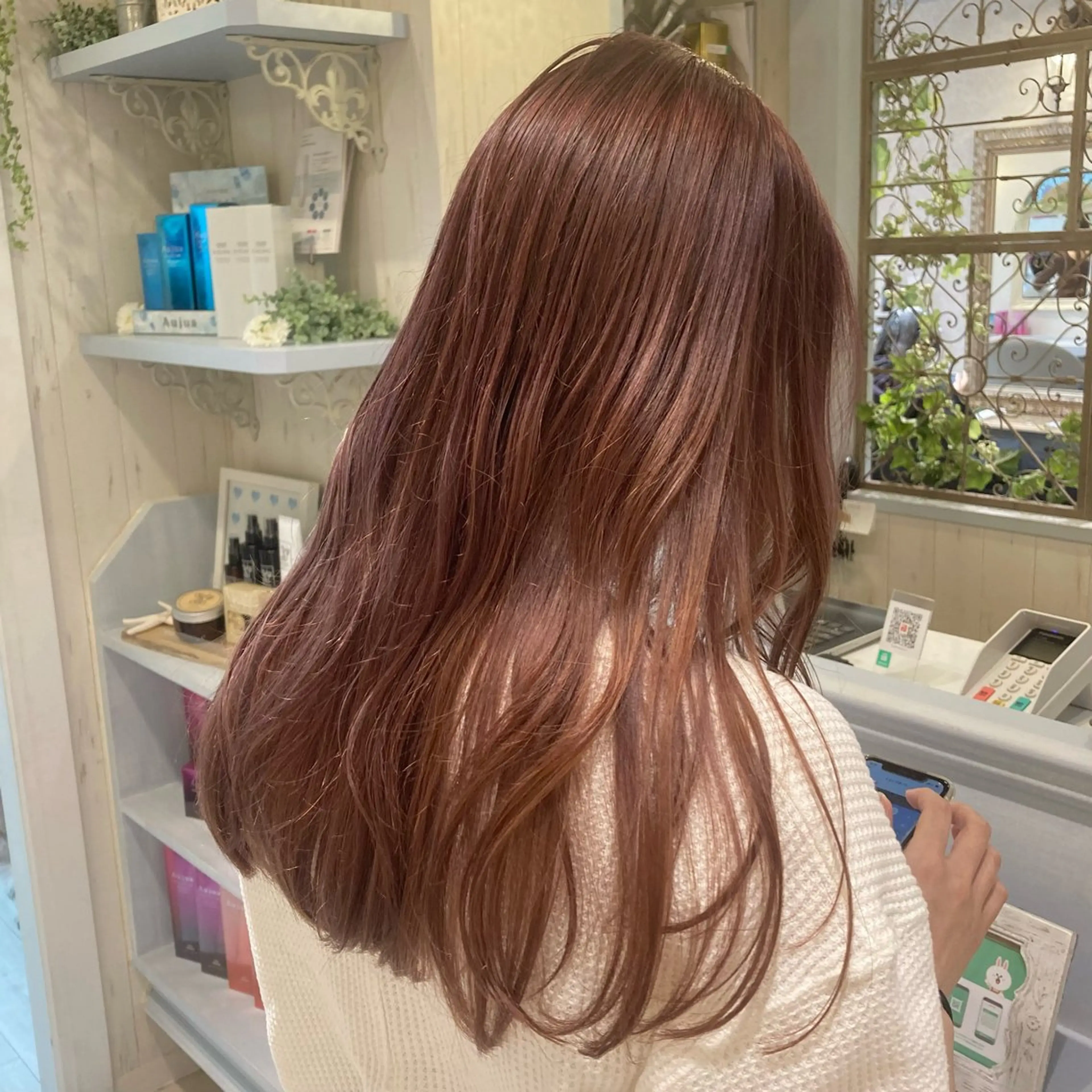 ロング カラー ベージュカラー ピンクカラー ピンクベージュ ヘアカラー 🫧ベージュカラー 🫧吉田奈央のヘアスタイル
