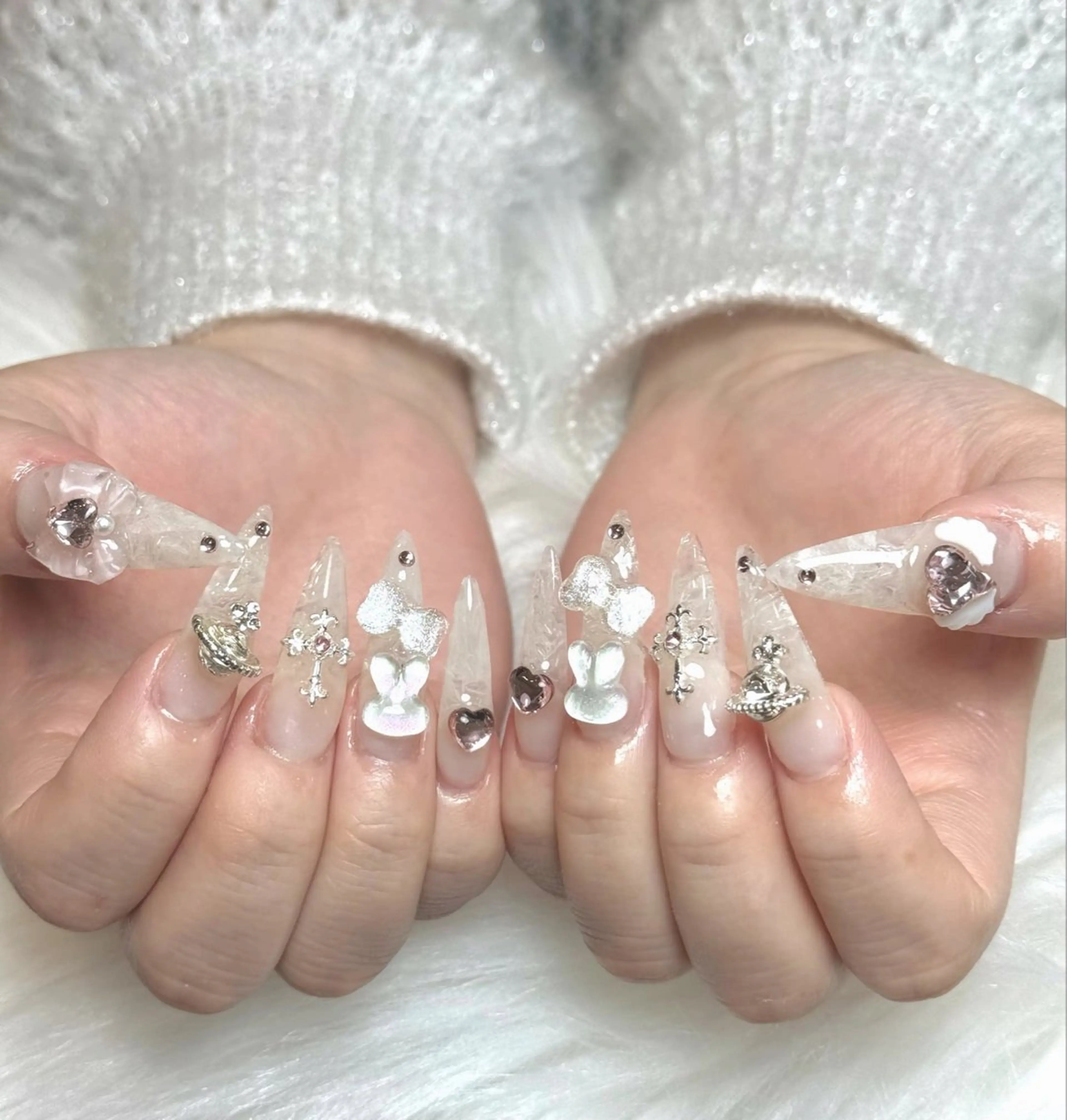 ネイル フレンチネイル ジェルネイル キラキラネイル 韓国ネイル マグネットネイル Julli NailStudioのネイルデザイン