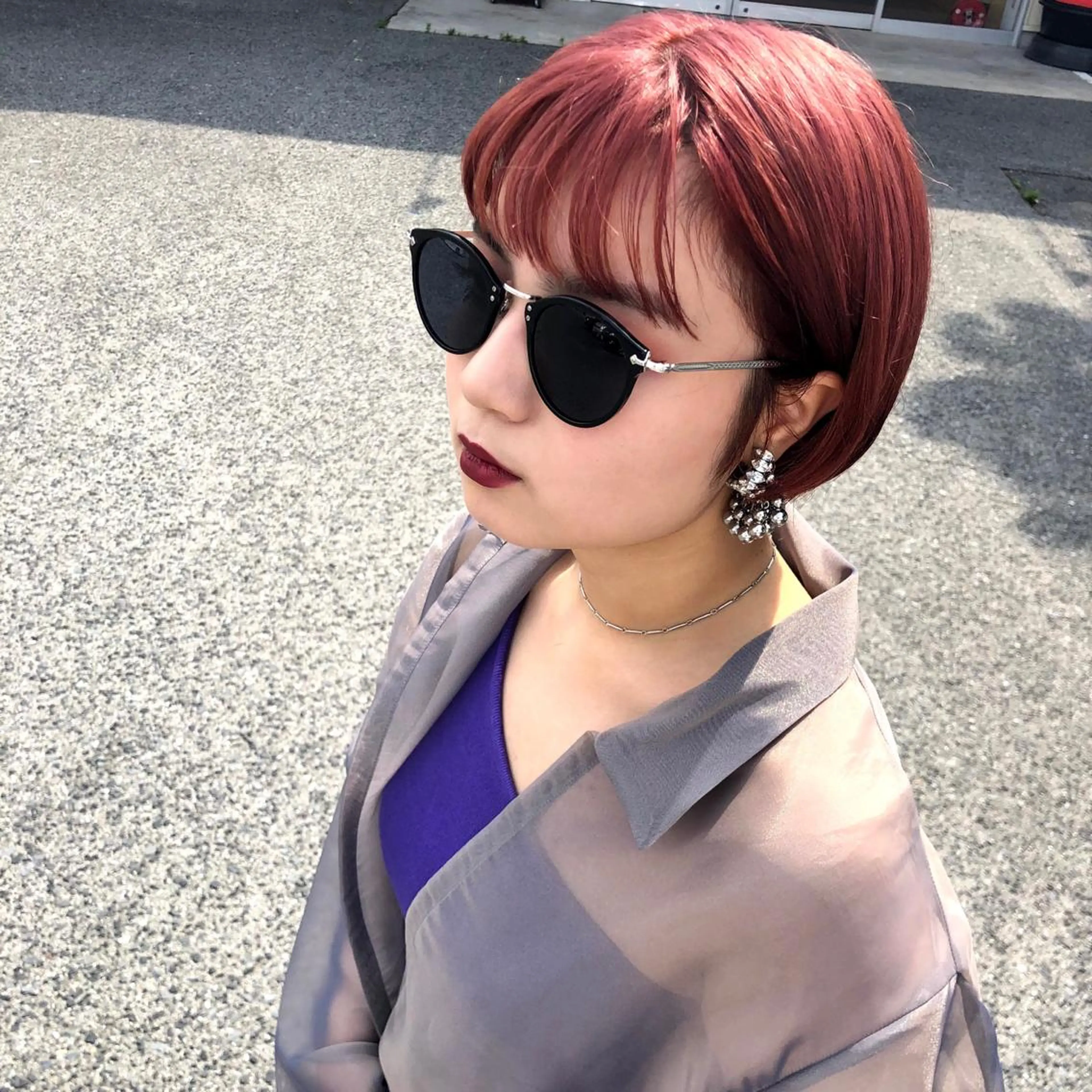 ショート ヘアアレンジ 韓国風ヘア レイヤーカット おくれ毛 ショートヘア トリートメント _WHITE鳳所属・ミルクティーベージュ ハイライトヘアHIのヘアスタイル