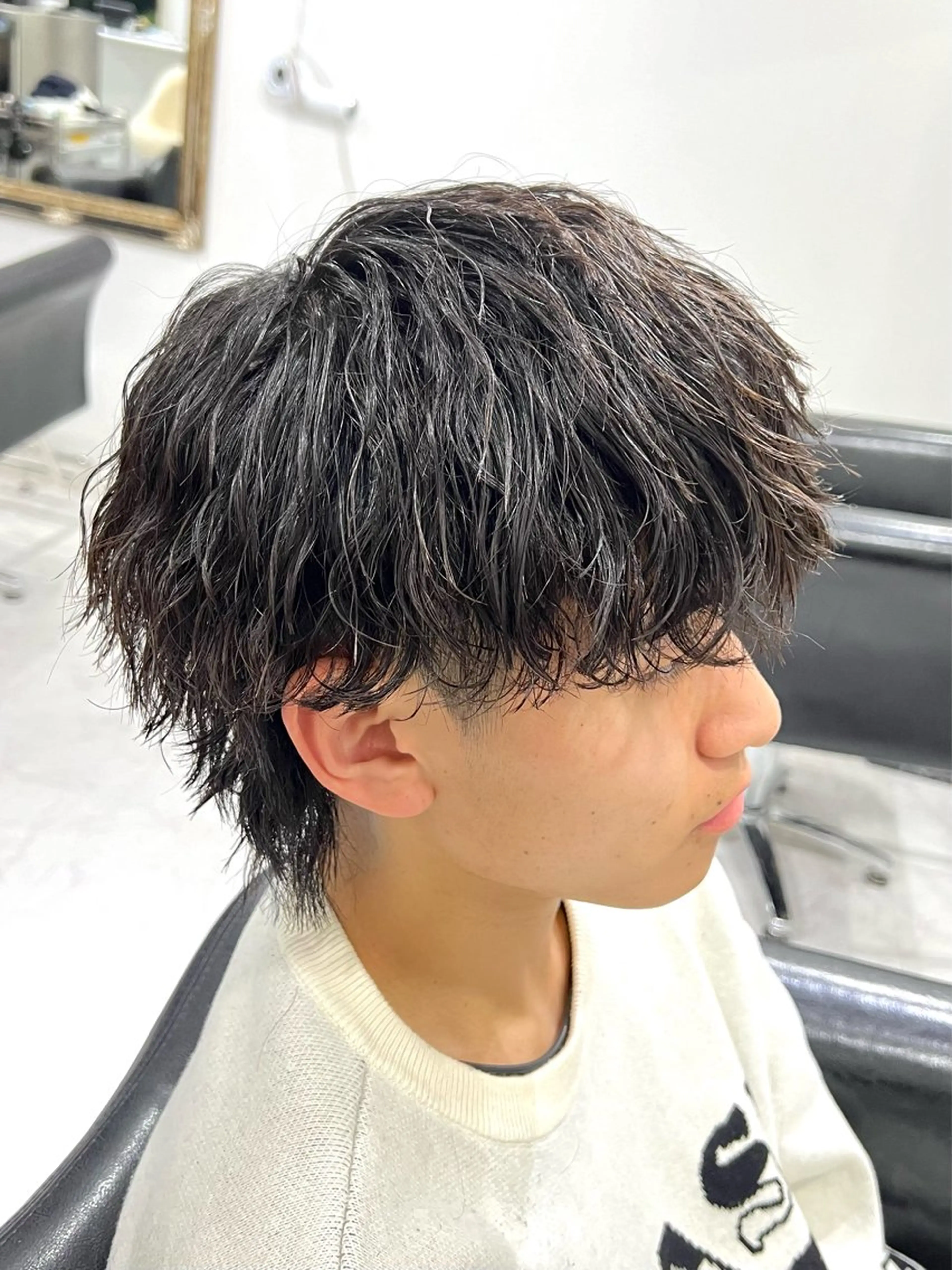 ショート パーマ ヘアアレンジ メンズ マッシュウルフ マッシュ メンズパーマ メンズツイストパーマ ツイストスパイラルパーマ カット パーマ フウト/メンズカット /メンズパーマのヘアスタイル